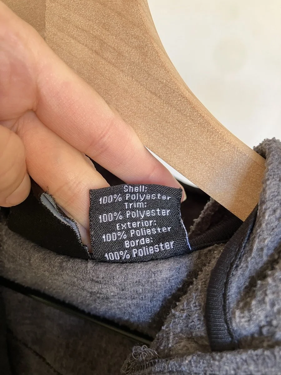 minus%20zero%20zip%20up%20fabric%20tag.jpg