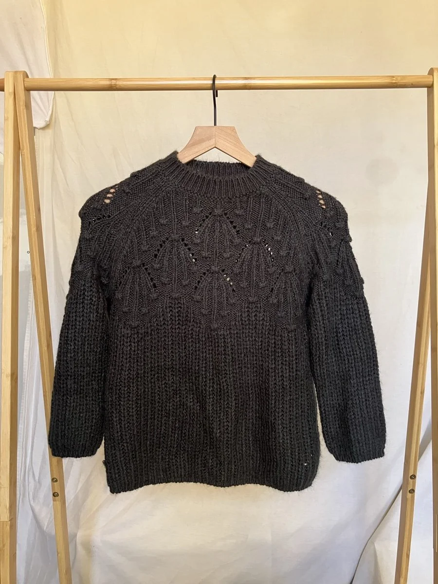Zara%20comfy%20sweater.jpg