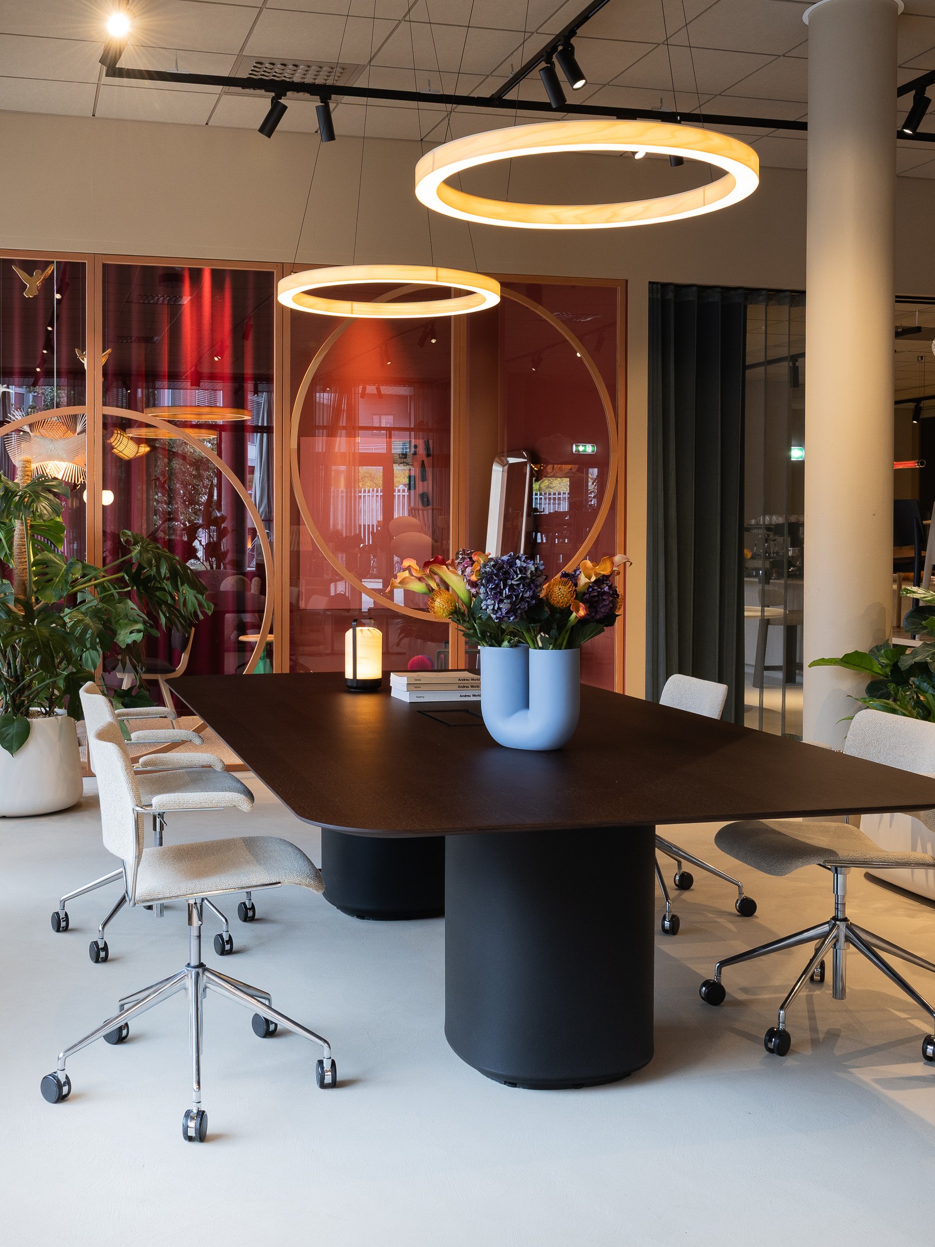 Showroom Next Level Design MYYR Studio_-17 (1).jpg