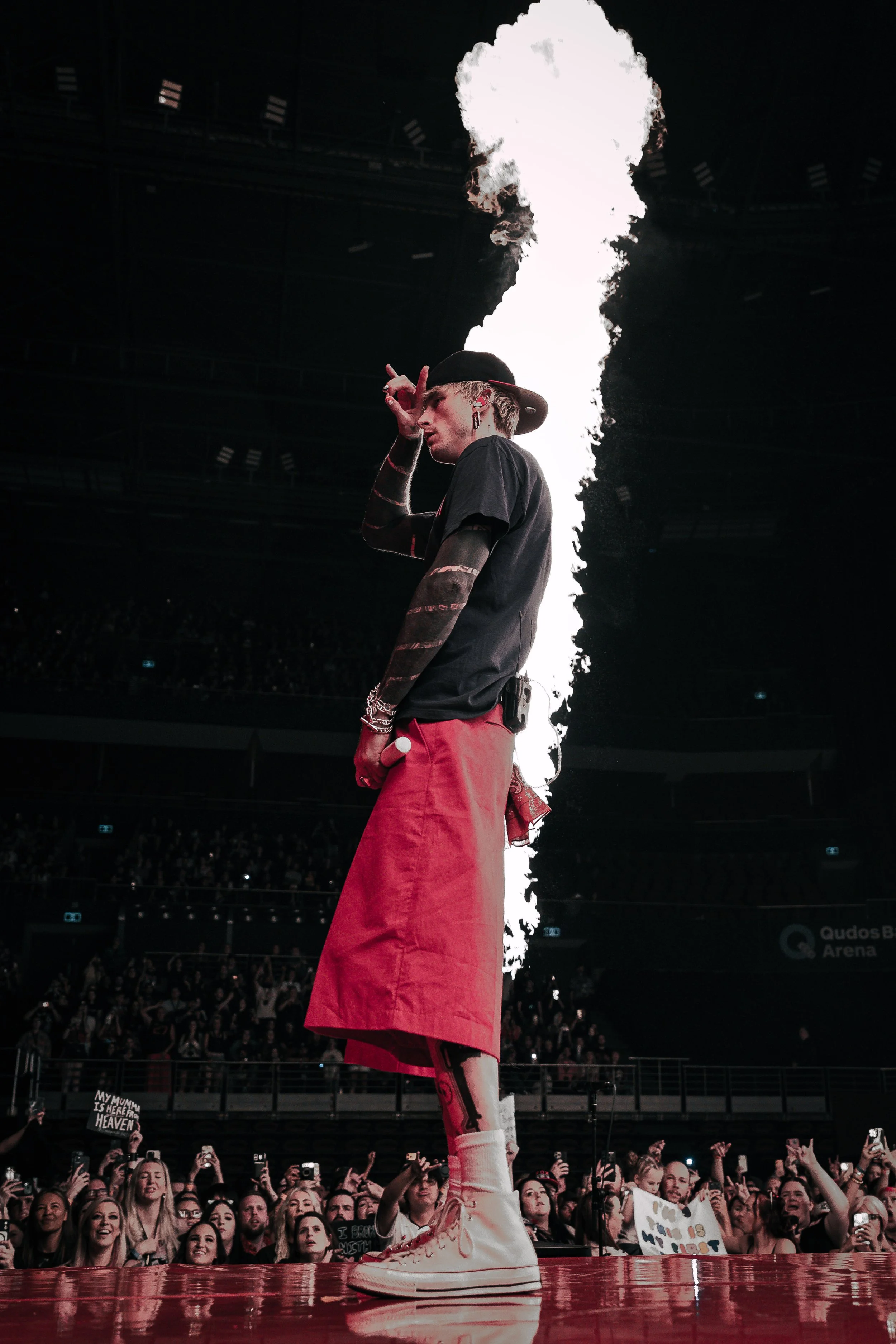 Photo 14.04.2026 - mgk @ Qudos Bank Arena - Web Res - @jlxvisuals-6.jpg