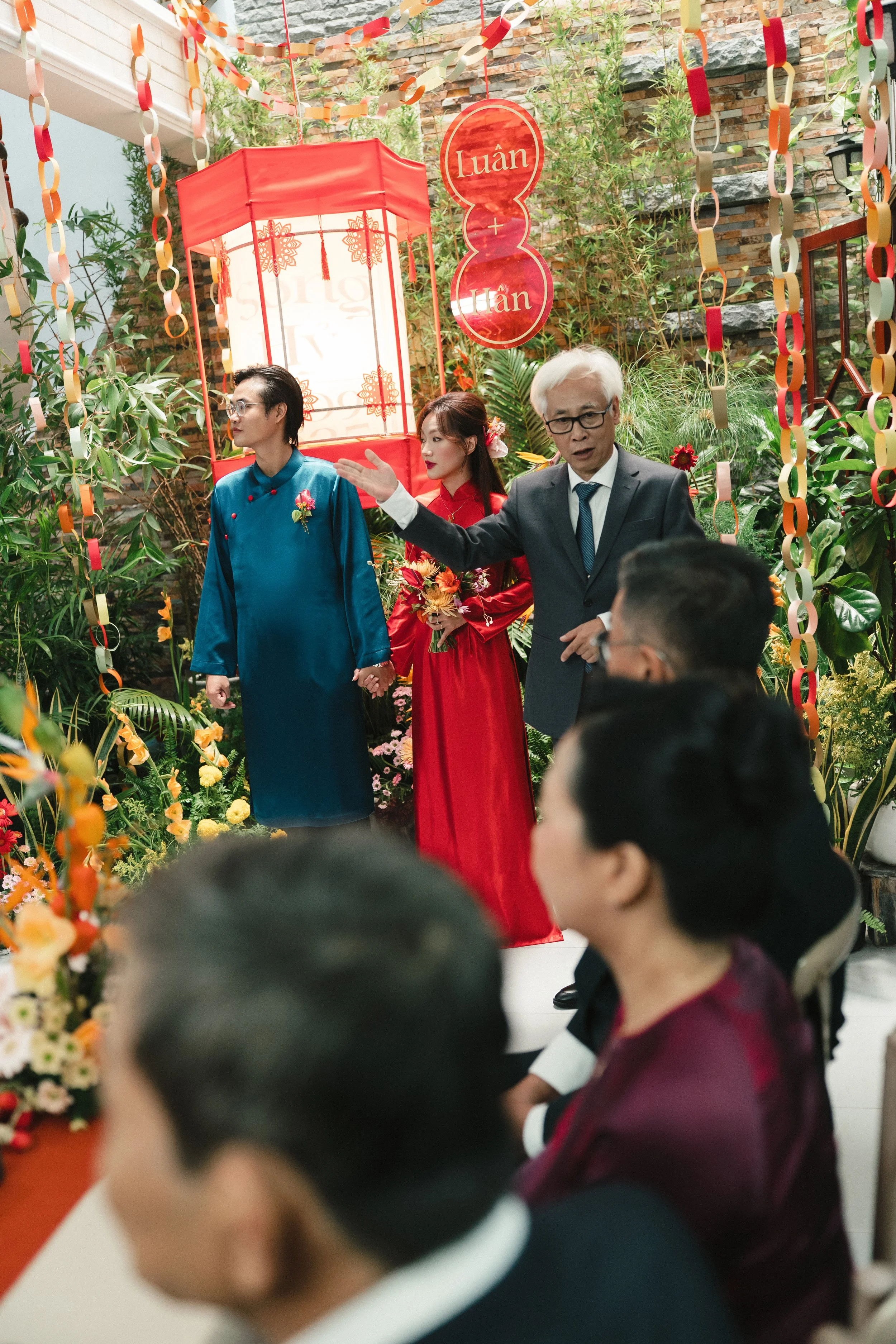 LUAN & HAN CER 2402.JPG