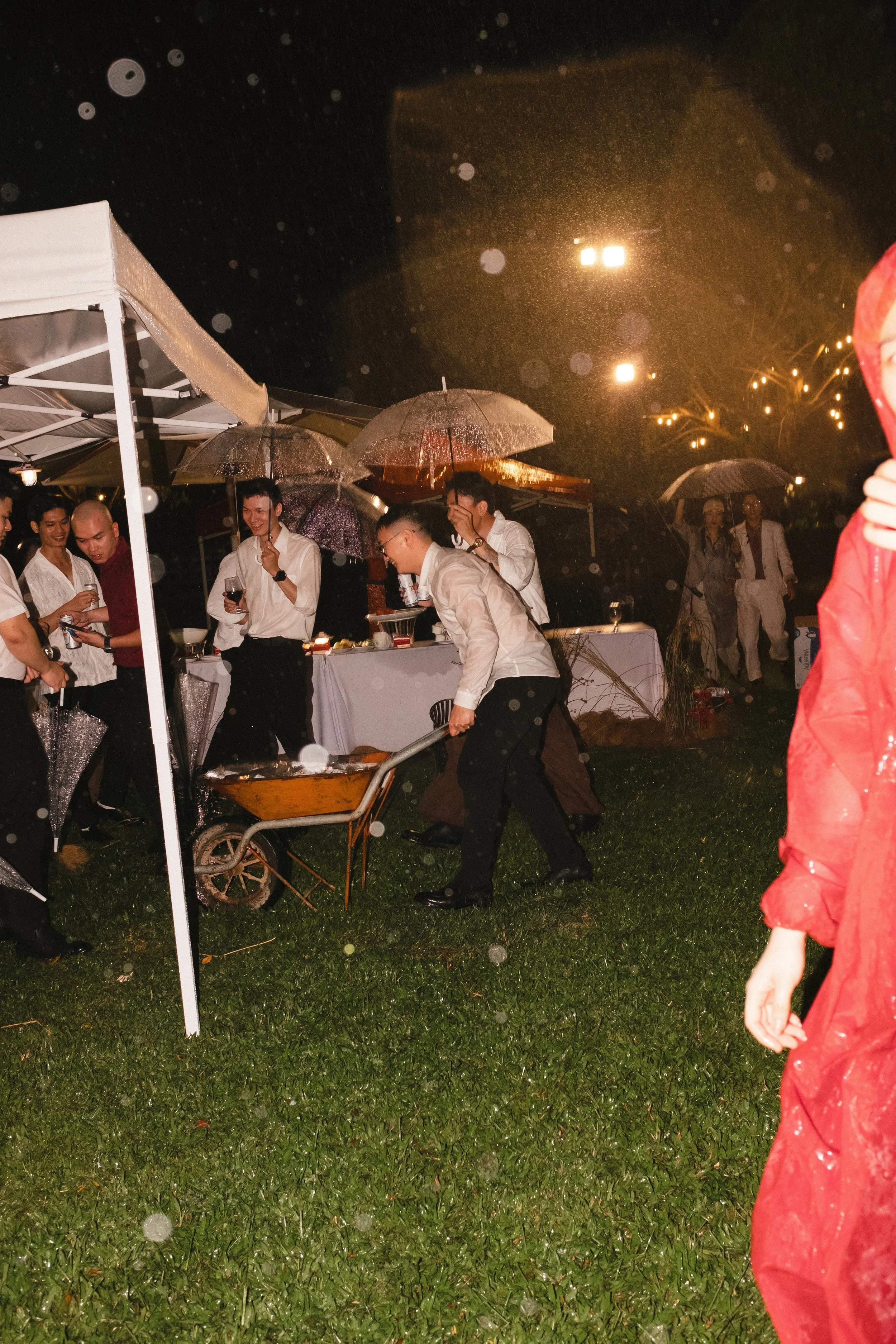 DES TRANG & HUNG 8369.jpg