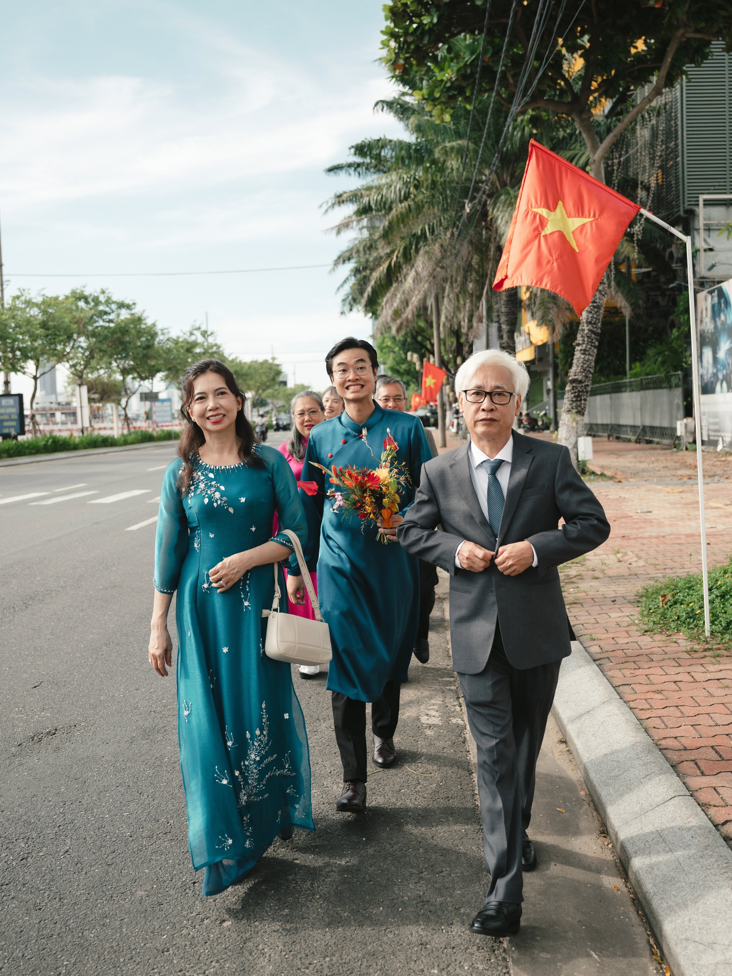 LUAN & HAN CER 1676.JPG