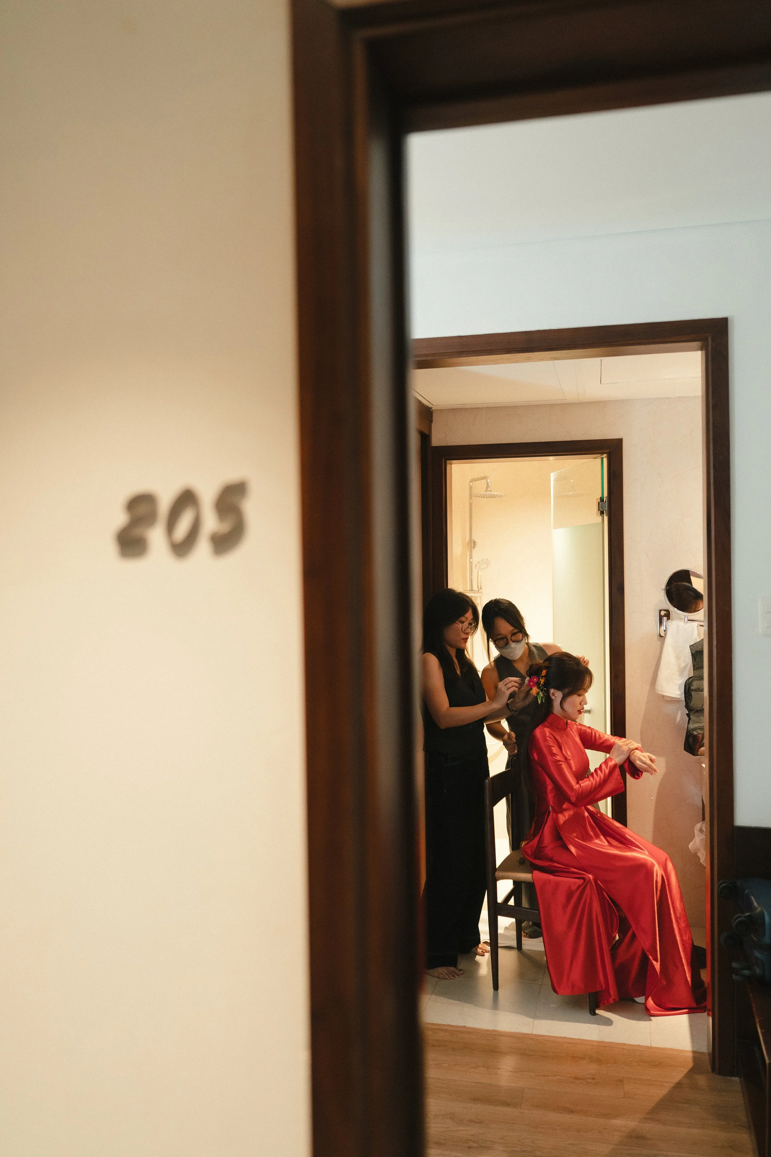 LUAN & HAN CER 906.JPG