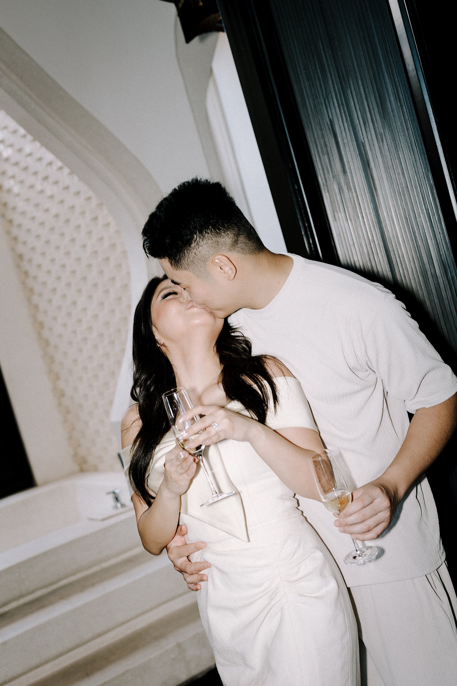 STEVEN & MEGAN 3664.jpg