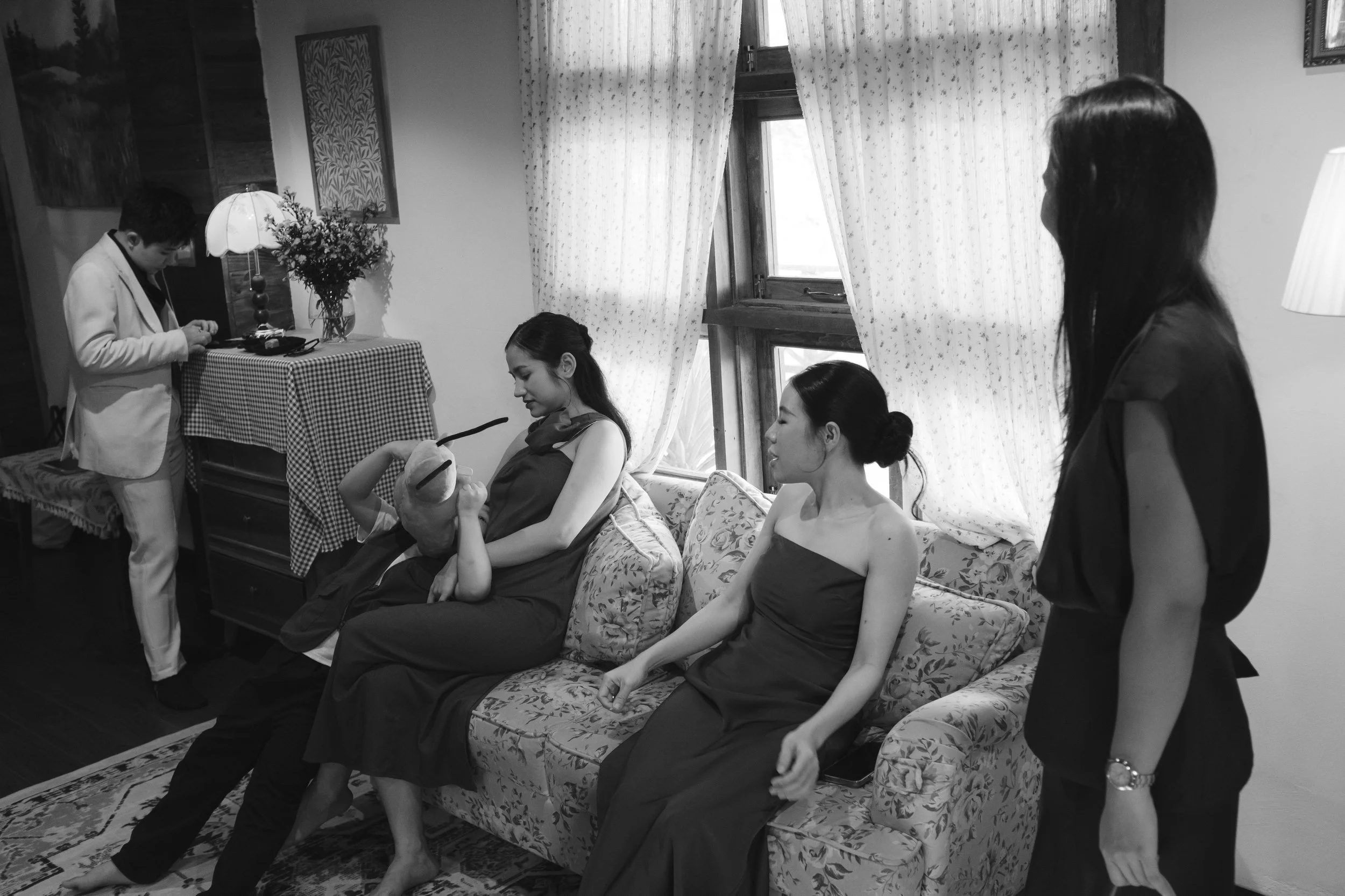 DES TRANG & HUNG 1905.JPG