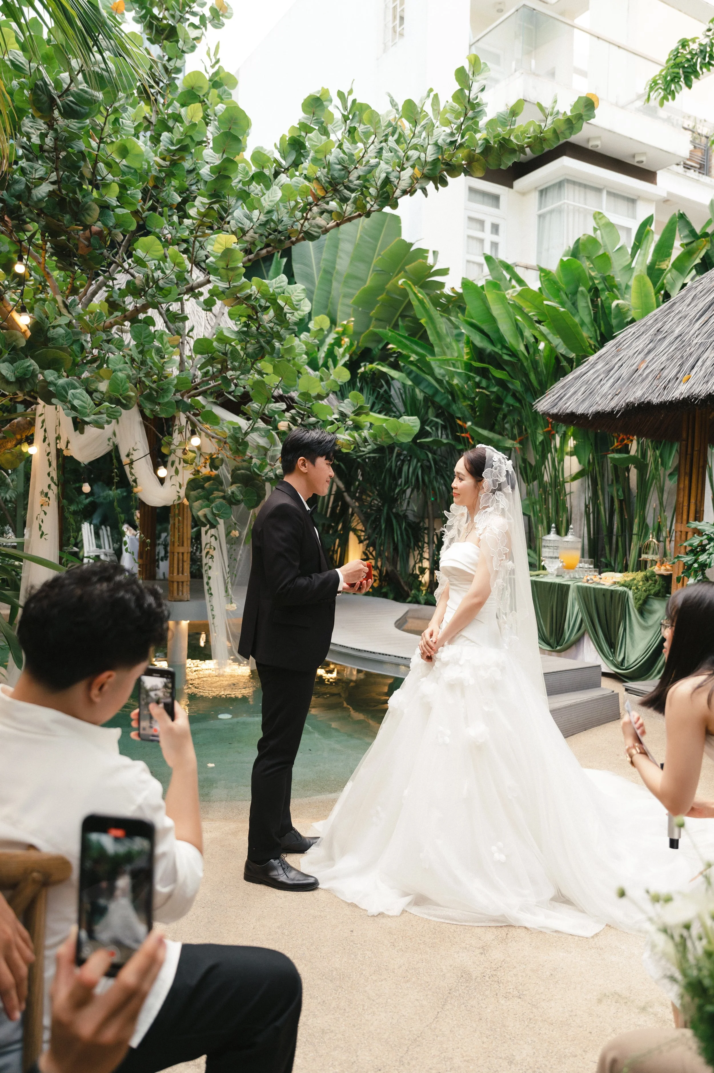 Cer Truc & Huy 4242.JPG