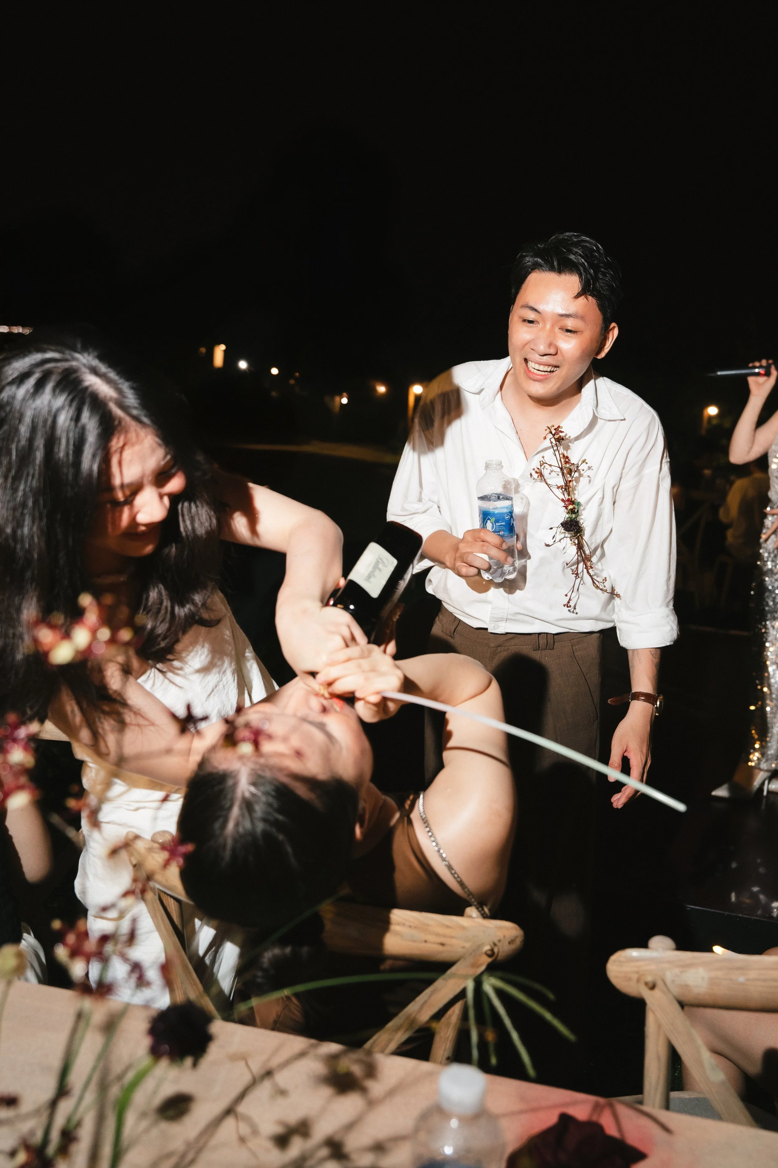 DES TRANG & HUNG 9177.JPG