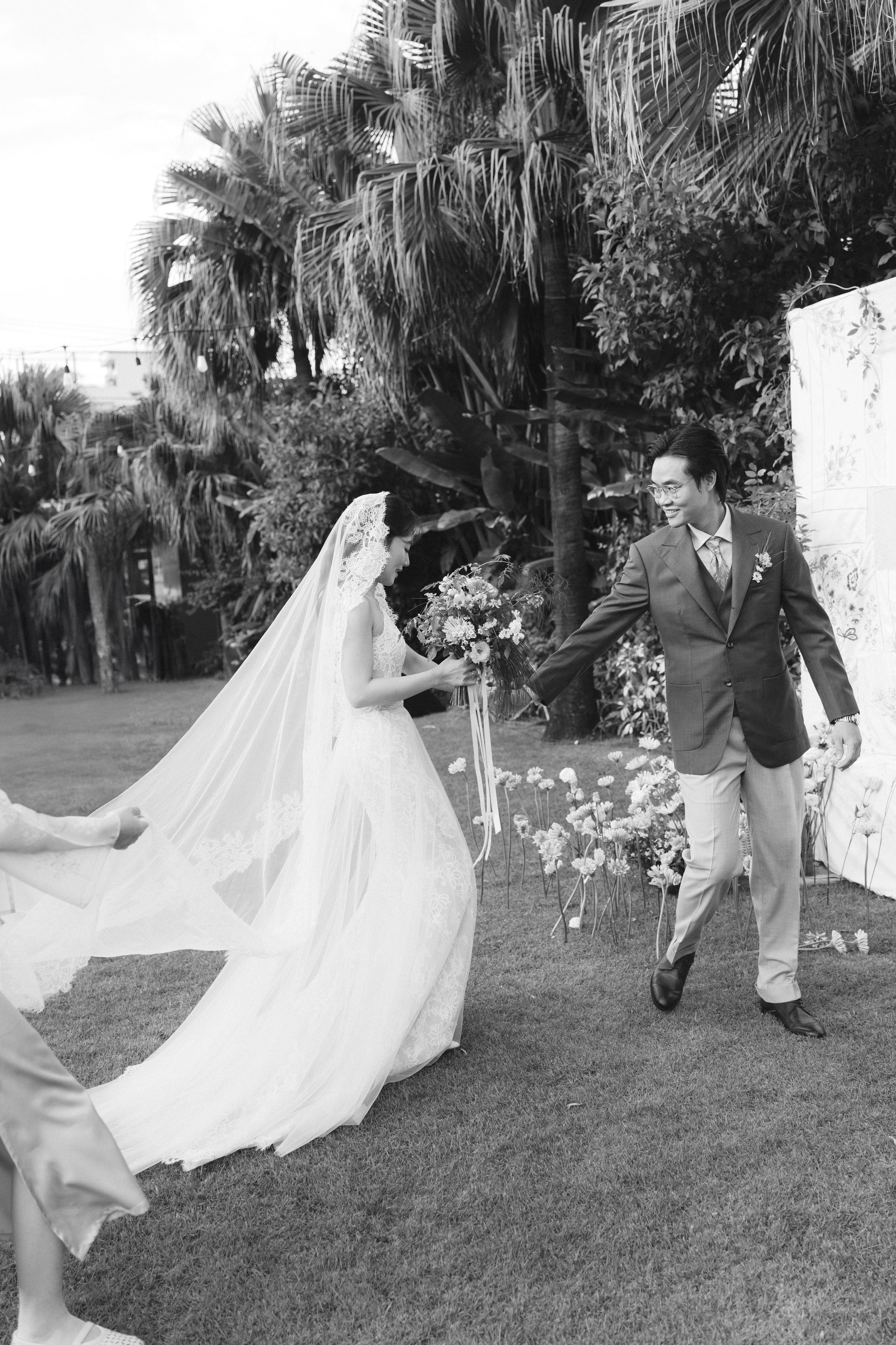 LUAN & HAN CER 7980.JPG