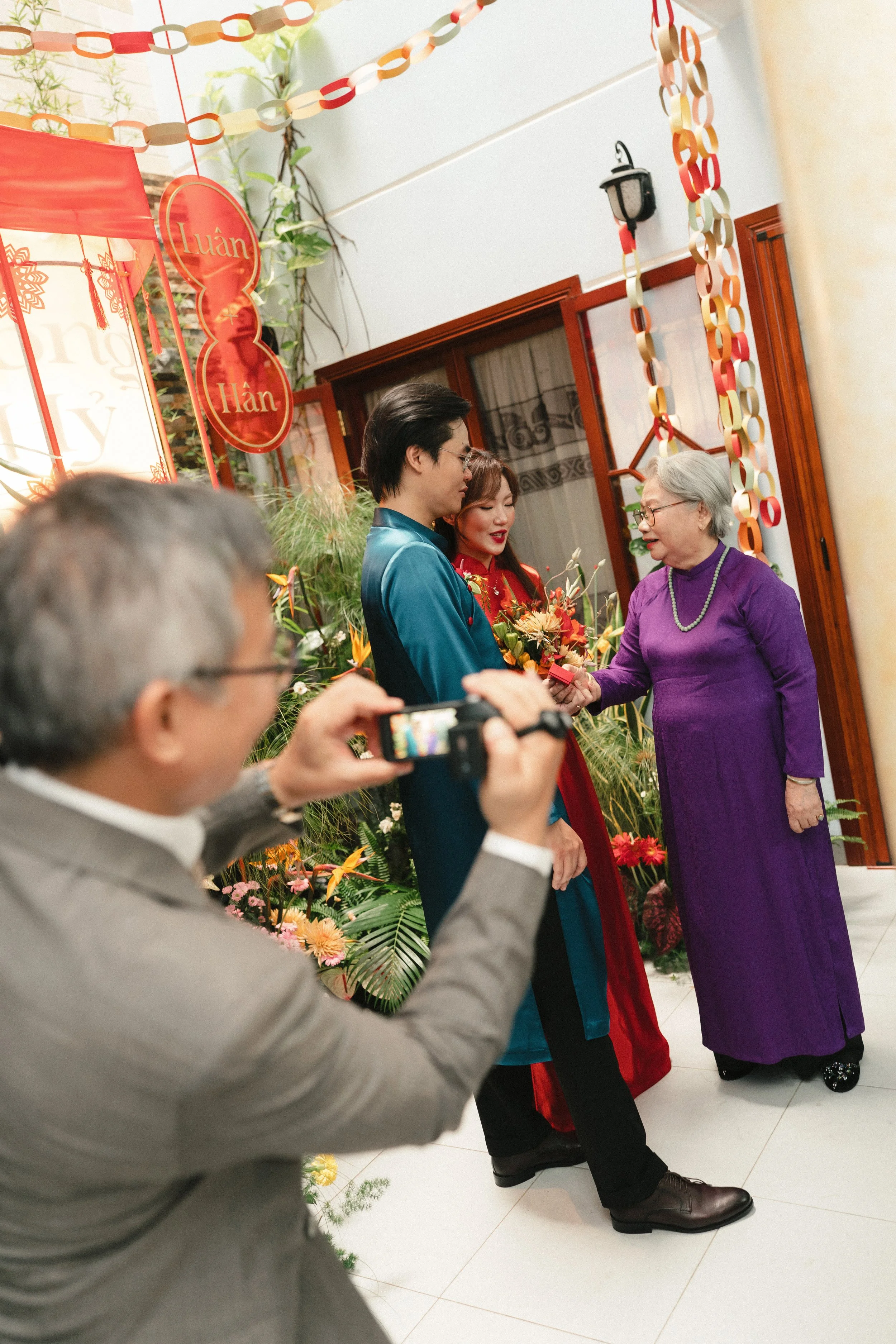 LUAN & HAN CER 2687.JPG