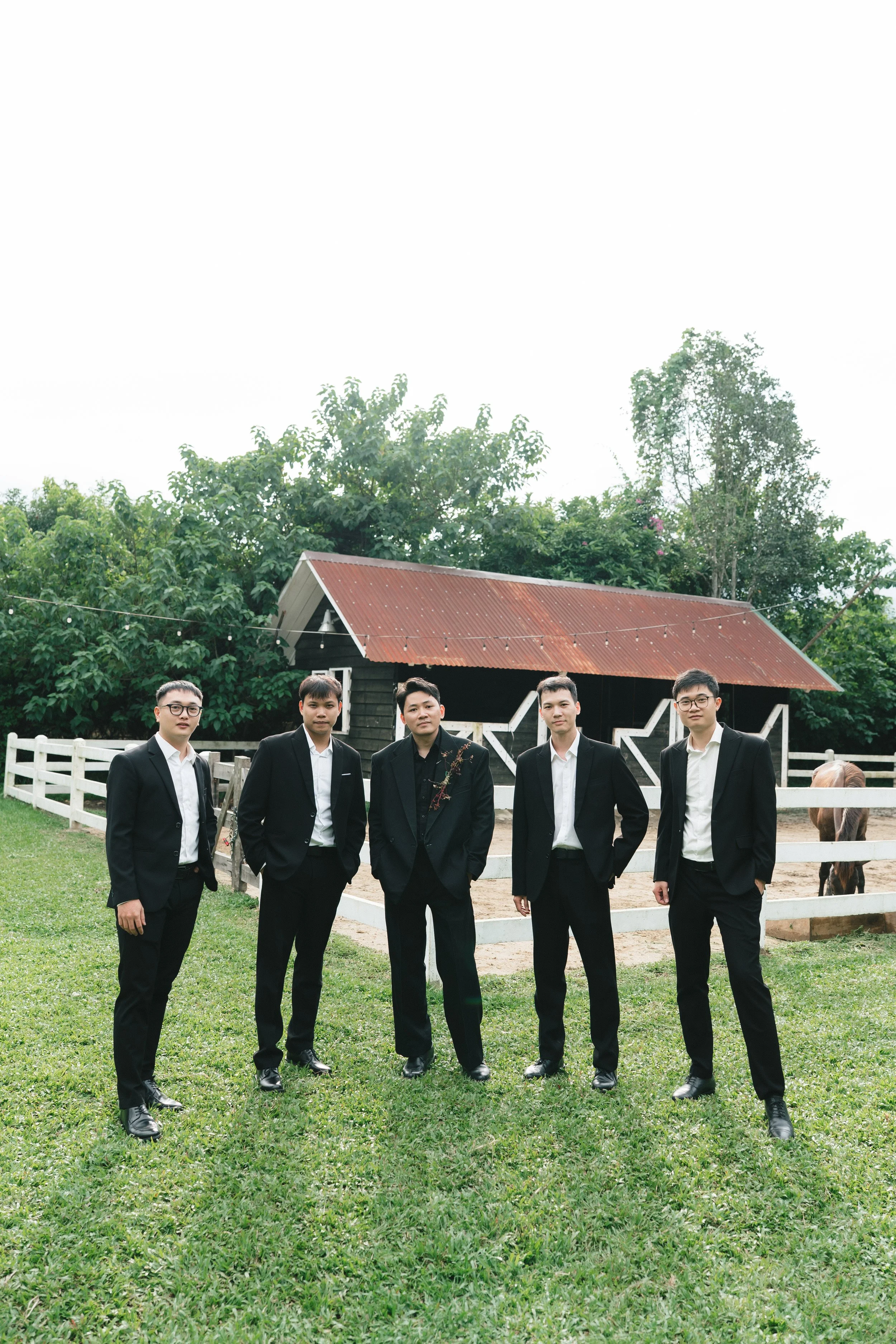 DES TRANG & HUNG 2164.JPG