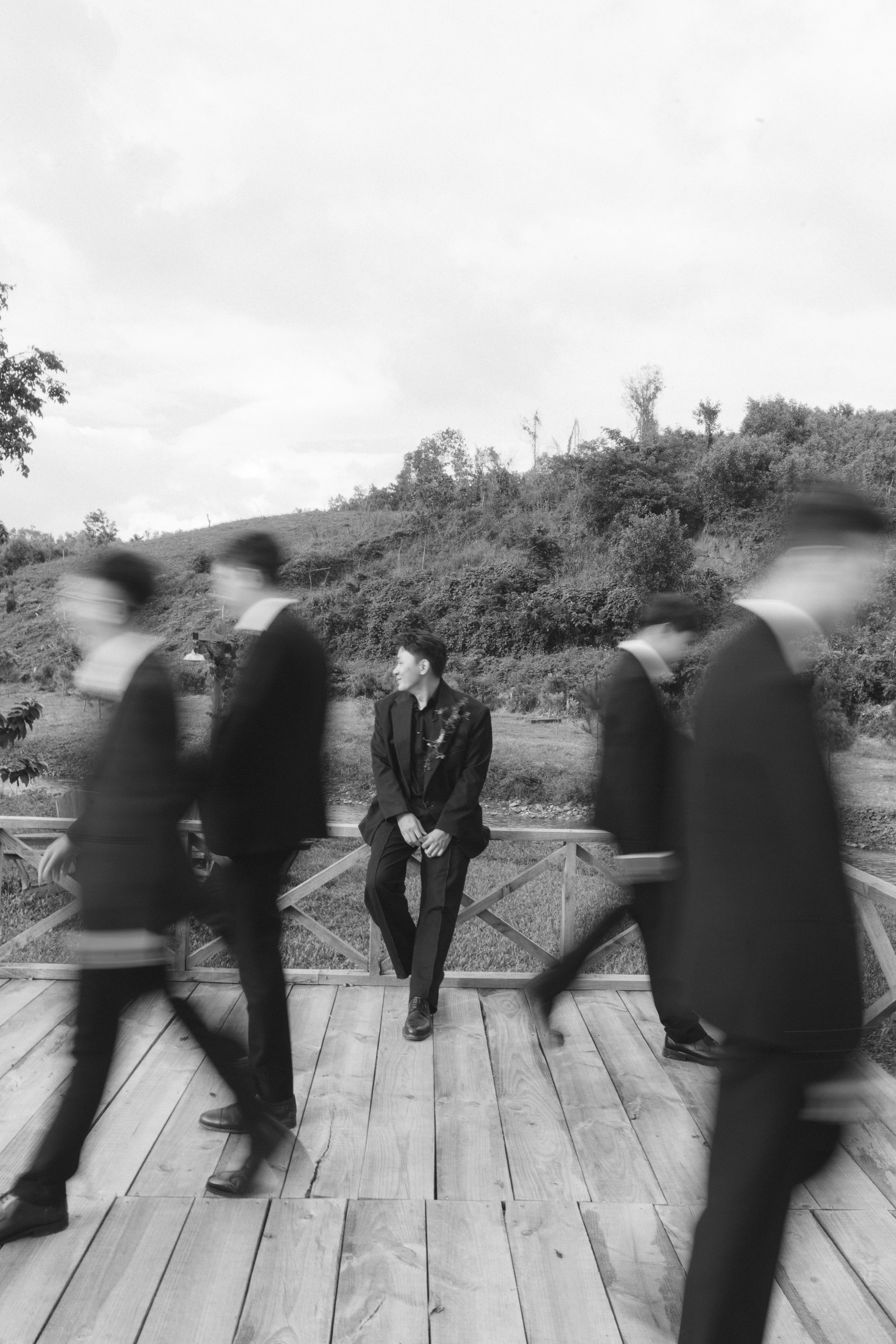 DES TRANG & HUNG 2737.JPG