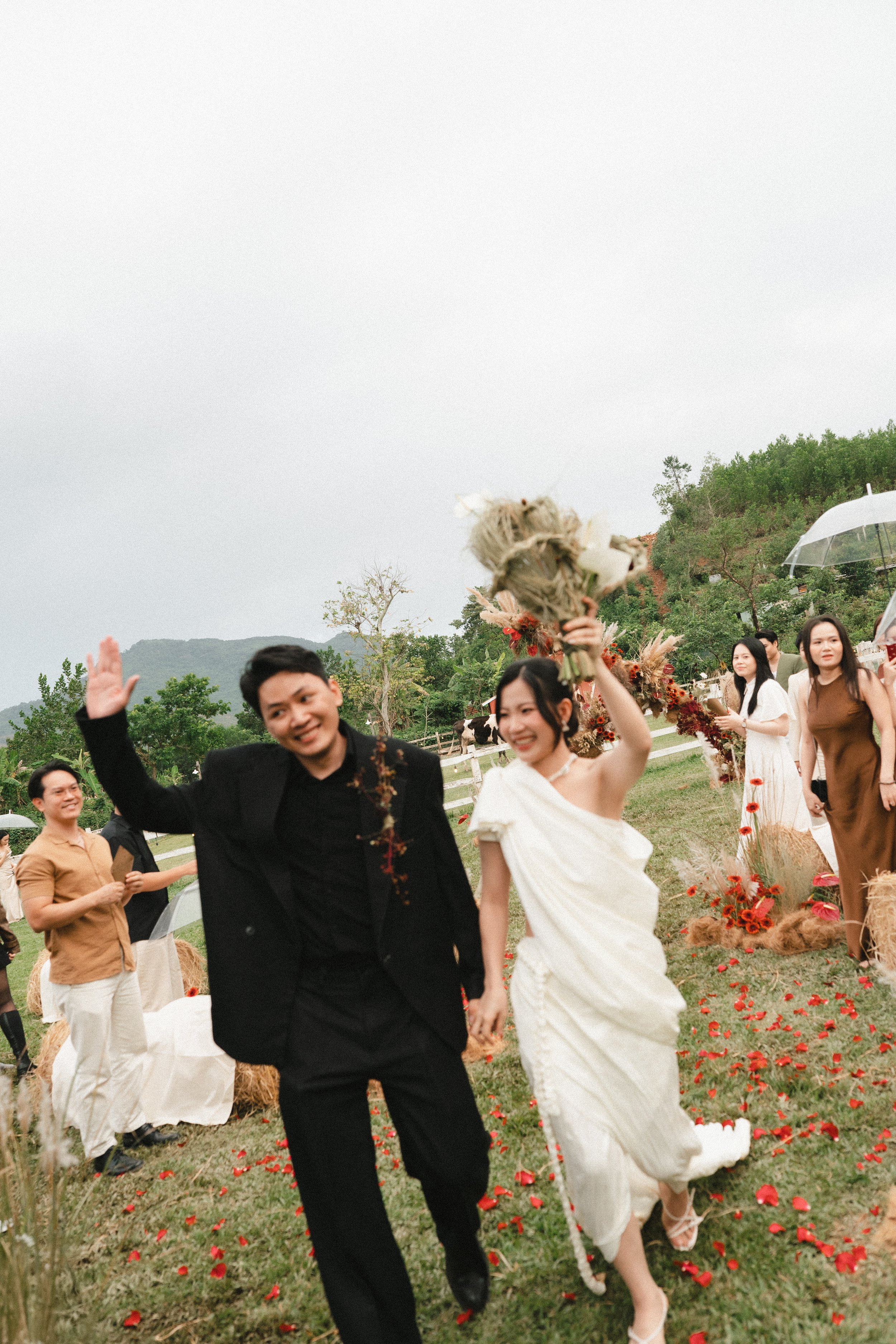 DES TRANG & HUNG 5614.JPG