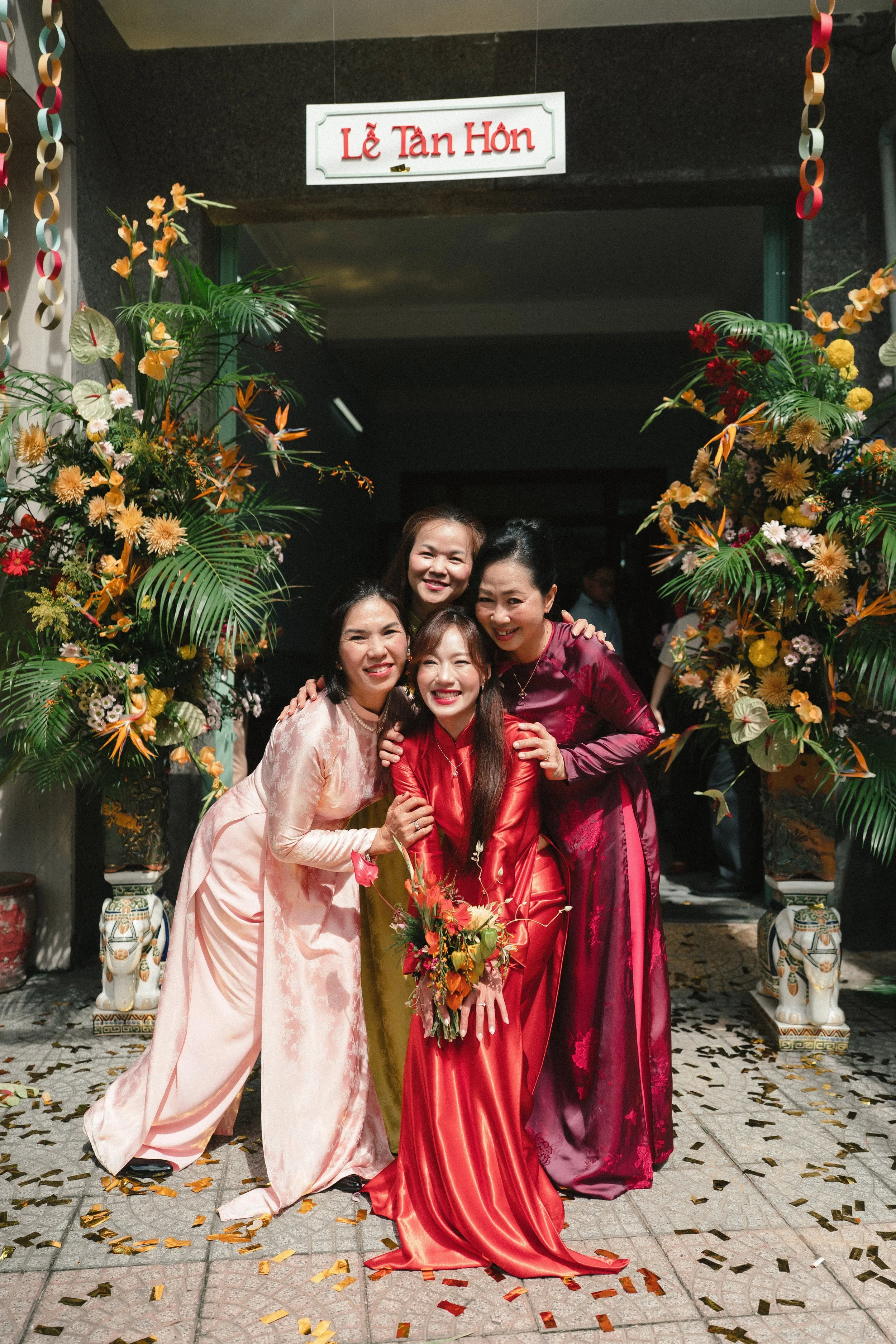 LUAN & HAN CER 4407.JPG