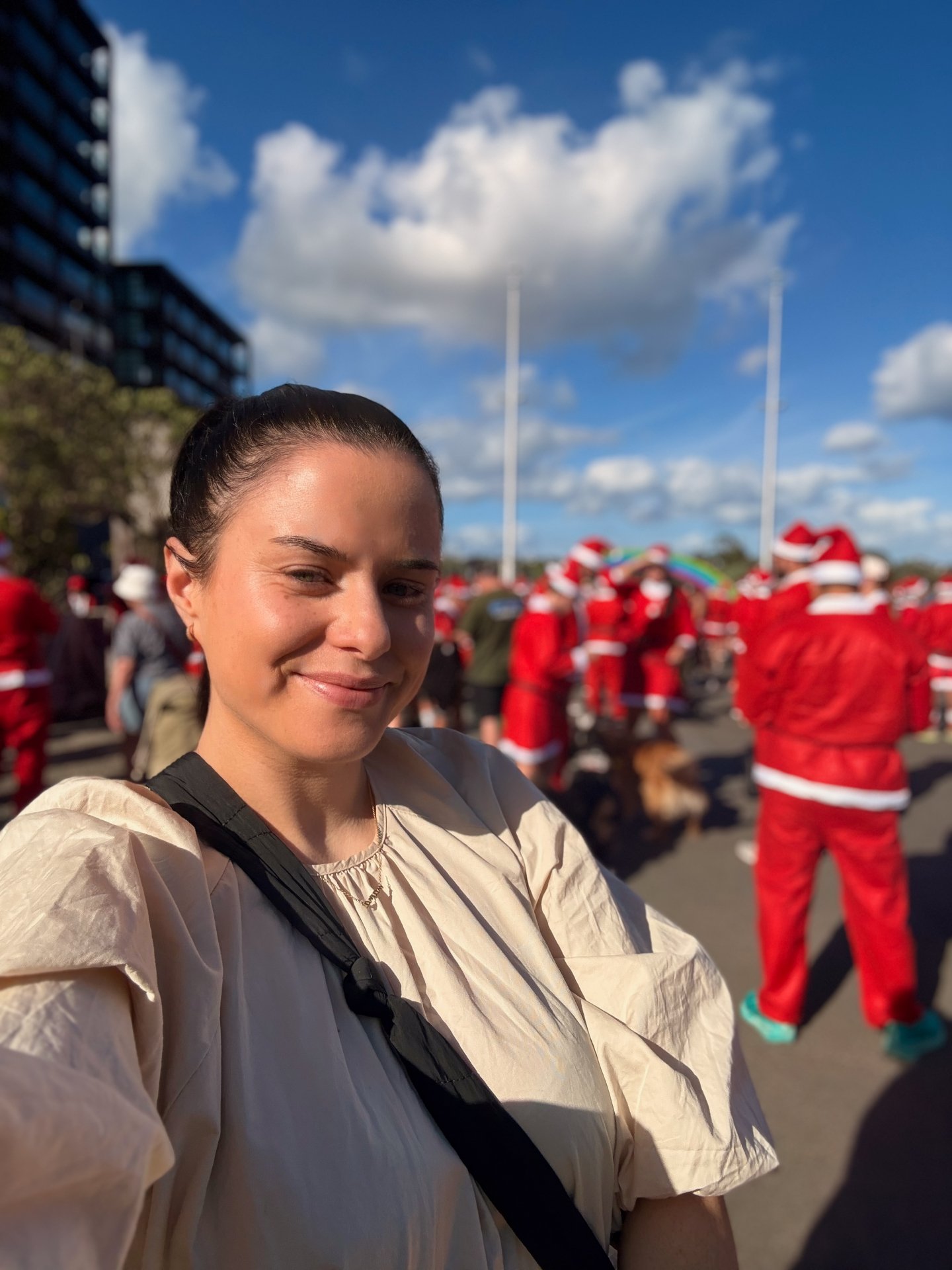 Had a really fun evening capturing content for our client Little Creatures Hobsonville at their annual Santa Run last night! 🎅🏼

Over $5,000 raised for an amazing cause, Hospice West Auckland. ❤️

Content creation is one of my favourite parts of th