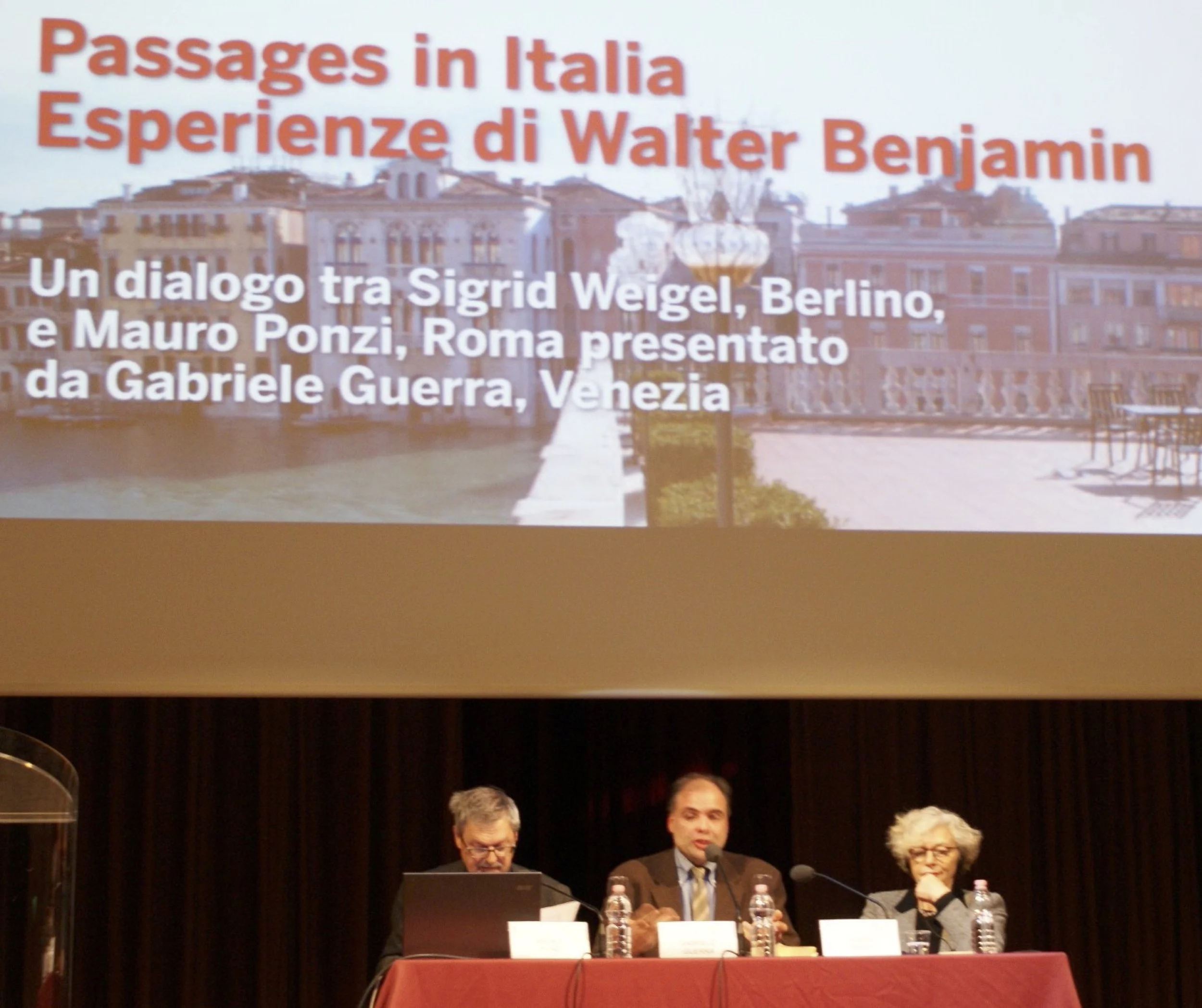 Podium zu Benjamin in Italien (Venedig, 2013)