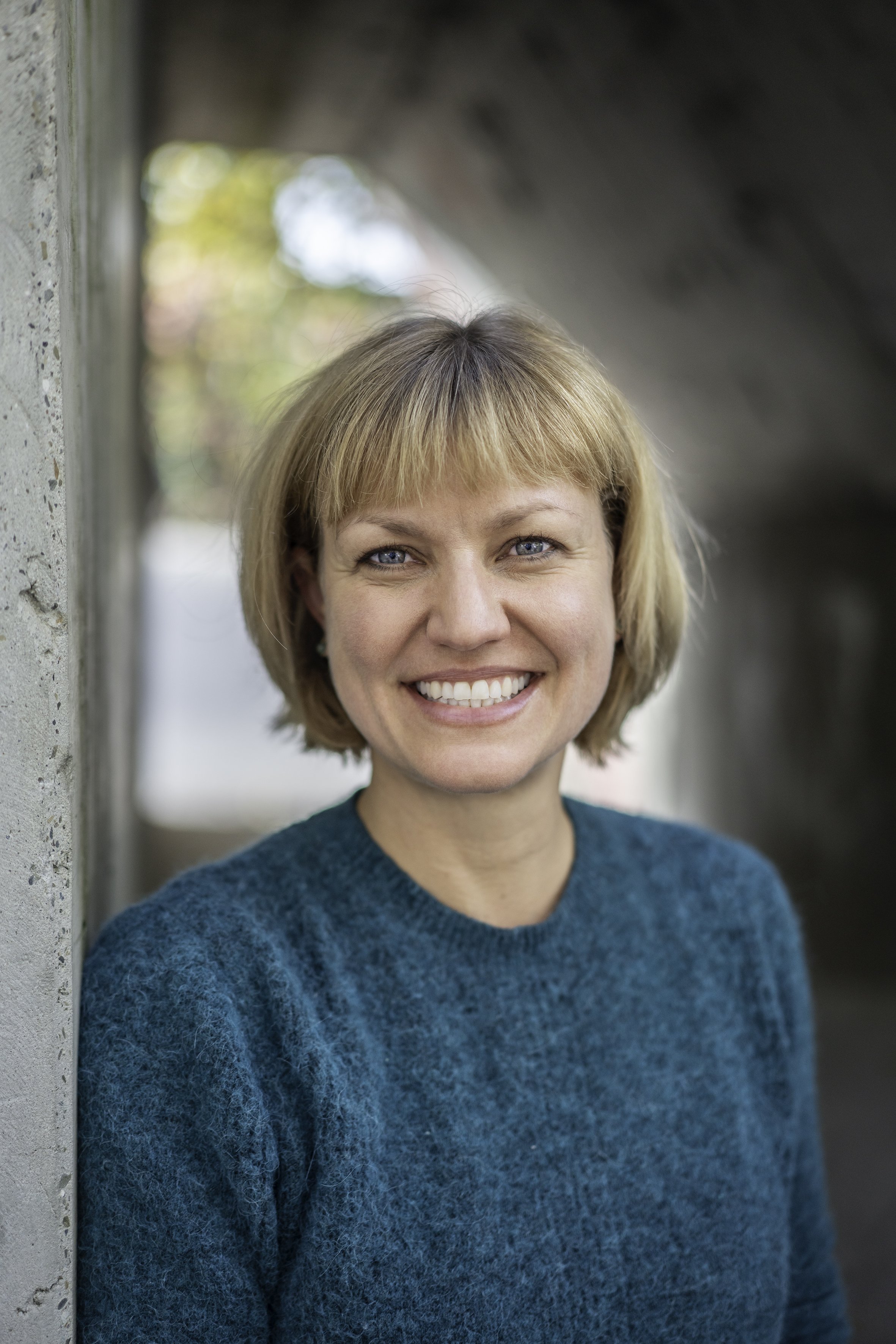 Portrait der Psychotherapeutin und Tanztherapeutin Theresa Gese