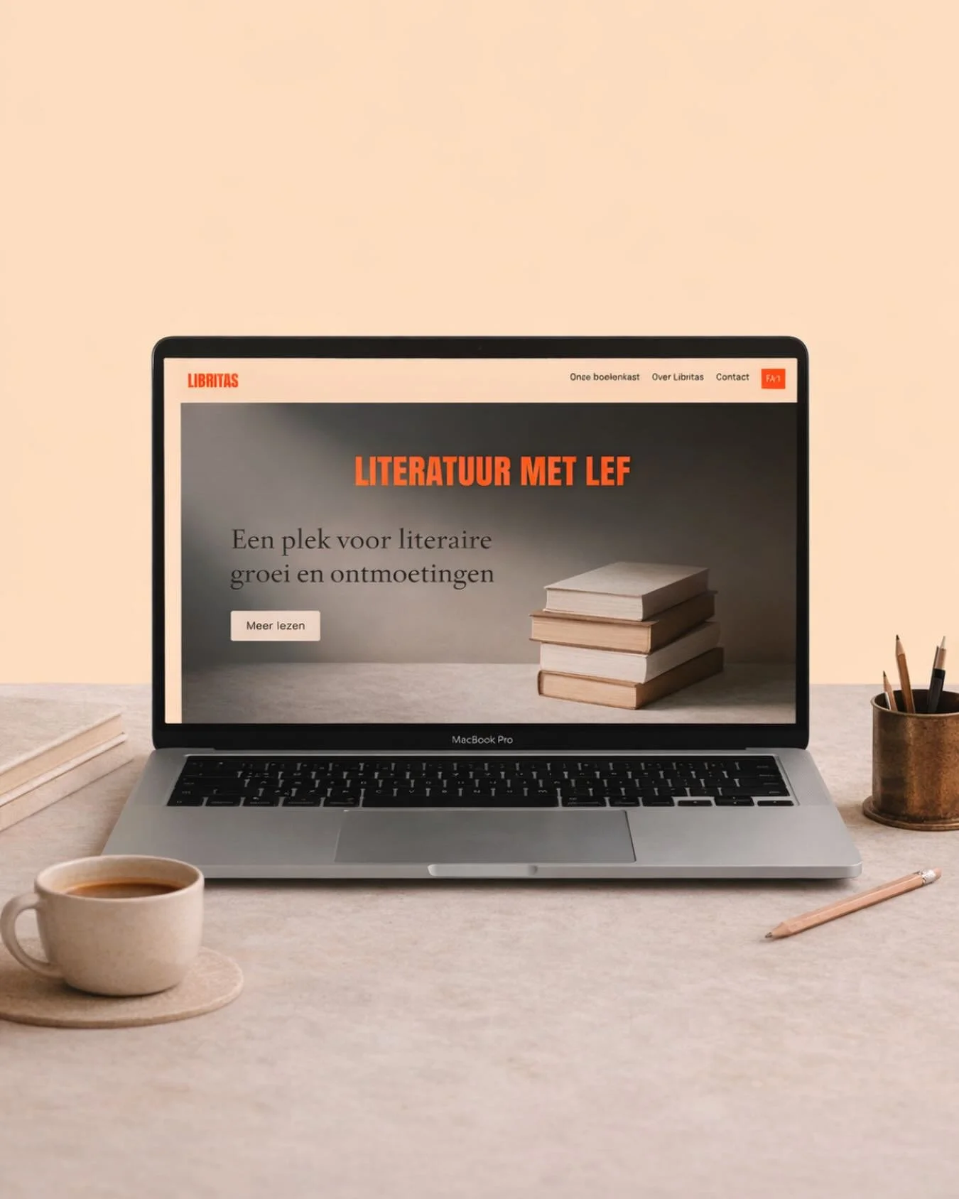 Benieuwd naar wat er allemaal gebeurd bij Libritas? Neem via de link in de bio een kijkje op de website! Je vindt er de boeken uitgegeven door Libritas, maar&nbsp;ook informatie over schrijfcursussen, manuscriptbegeleiding en andere creatieve project