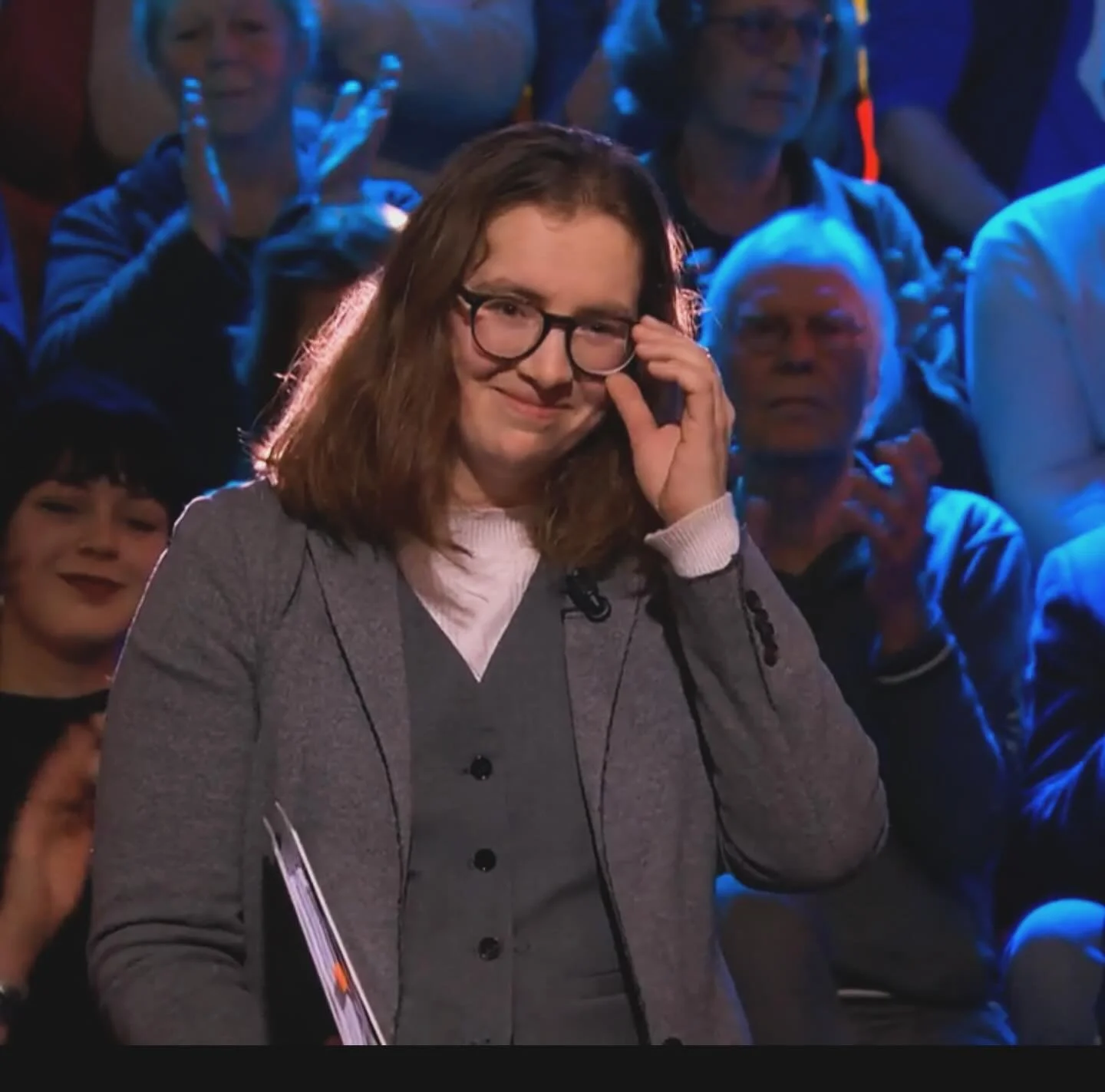 Wat een bijzondere ervaring om te gast te zijn bij&nbsp;Eus&rsquo; Boekenclub.

Heel dankbaar dat ik een stukje heb mogen voorlezen en over schrijven heb kunnen praten.

In mei verschijnt mijn debuutroman &ldquo;De Belofte van Lucy Cavalier&rdquo;

H