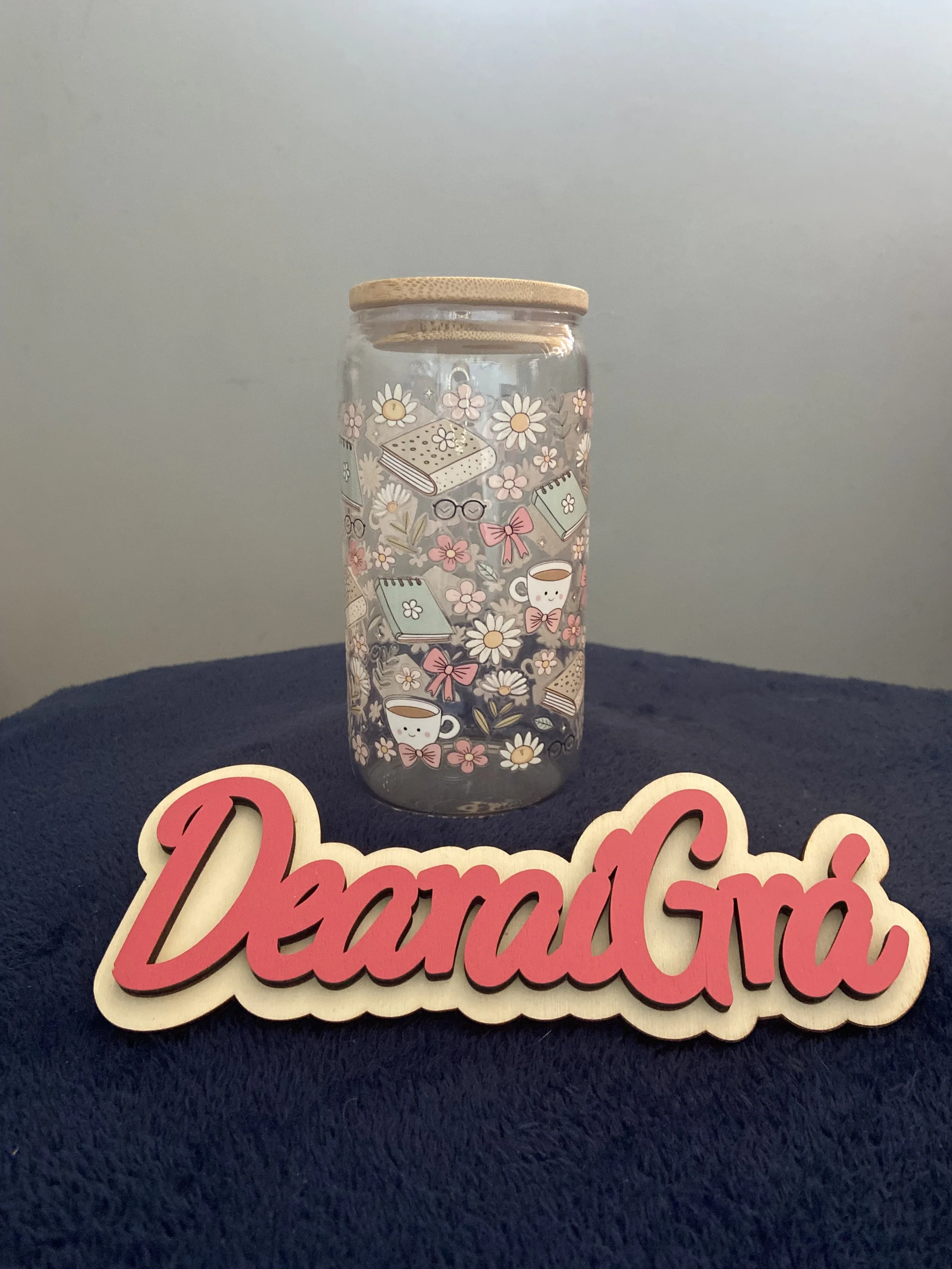 Tea cups, bows and books