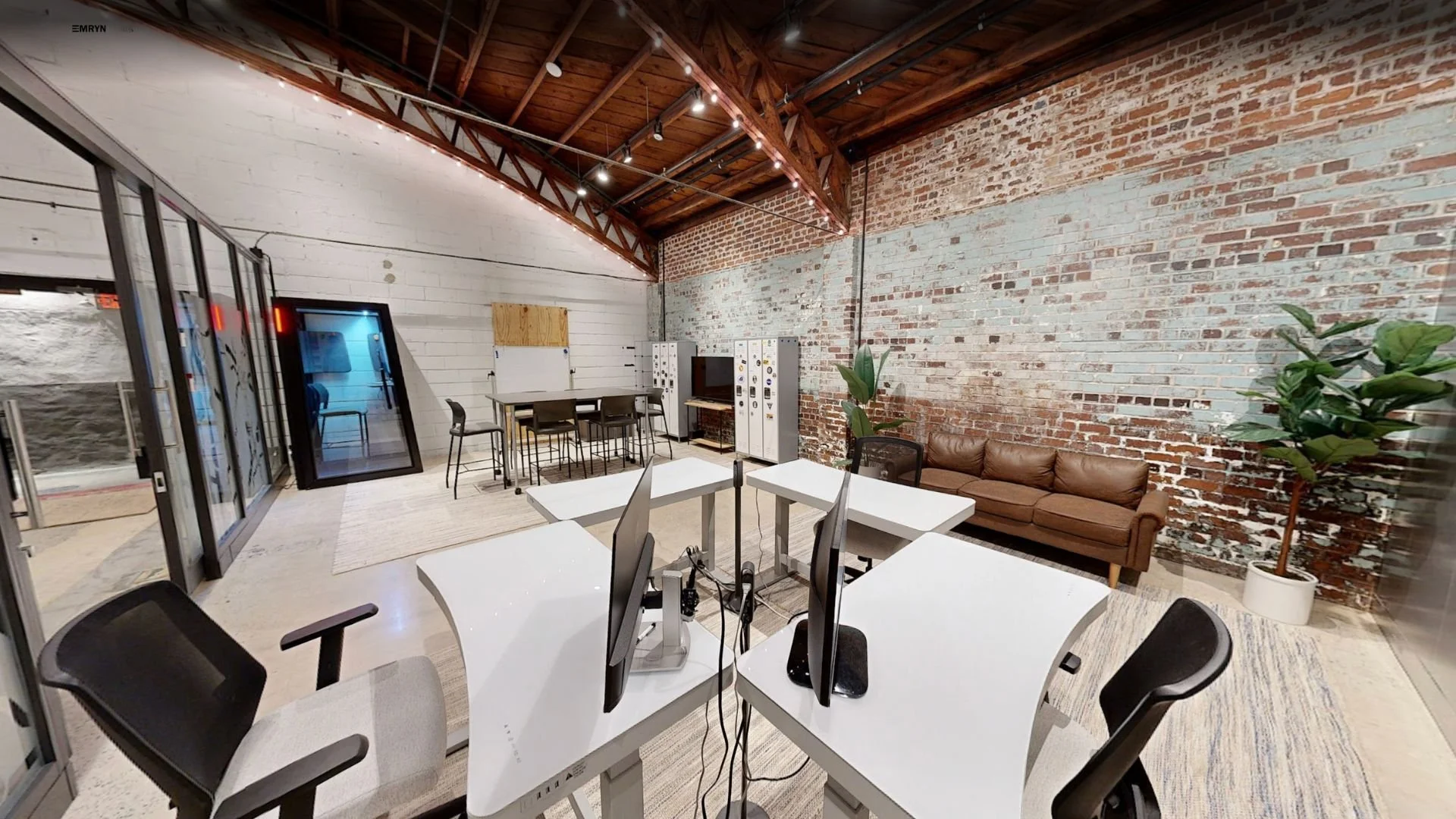 Large Office - 2.jpg