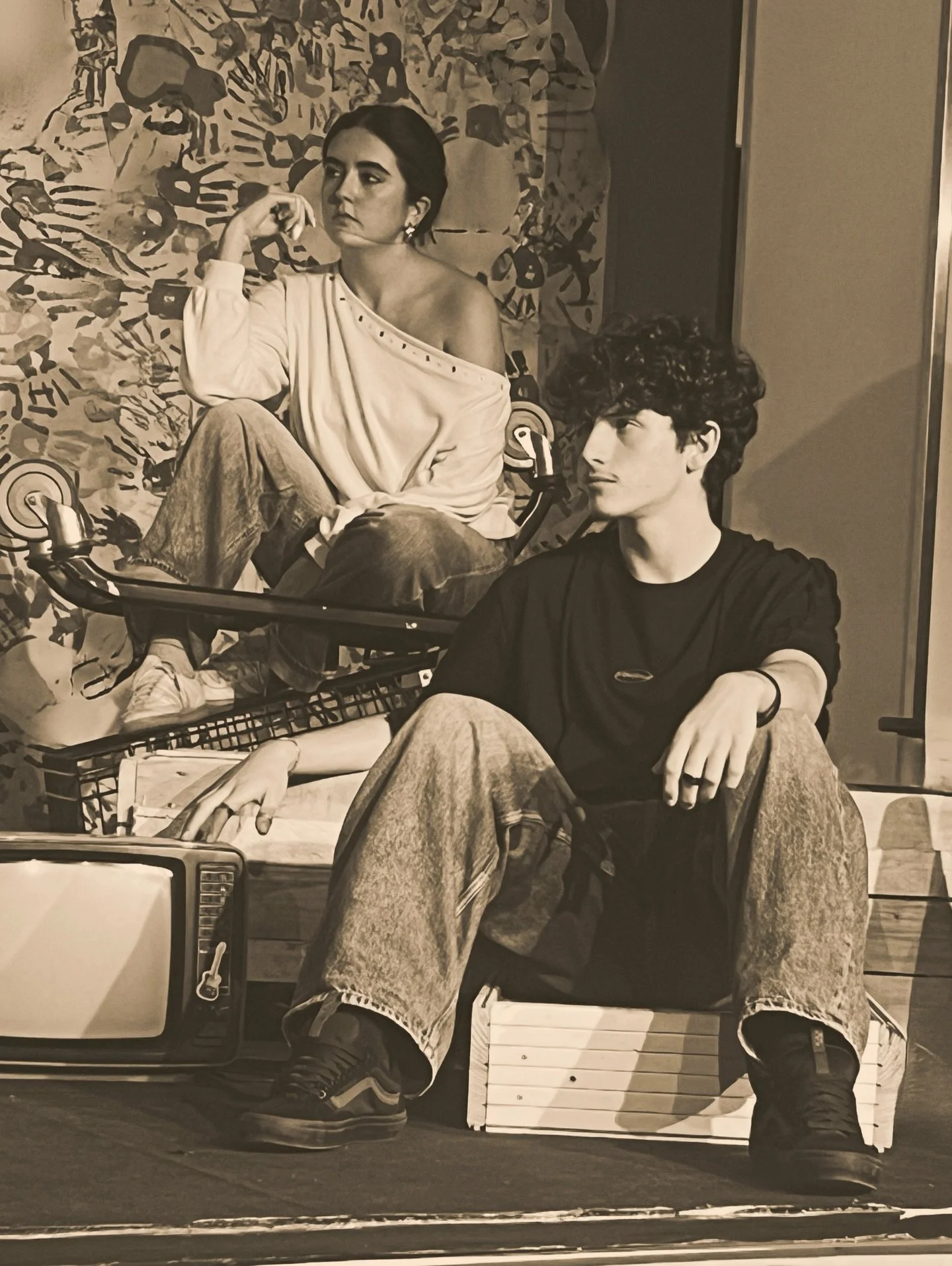 Coro dos maus alunos
Abril