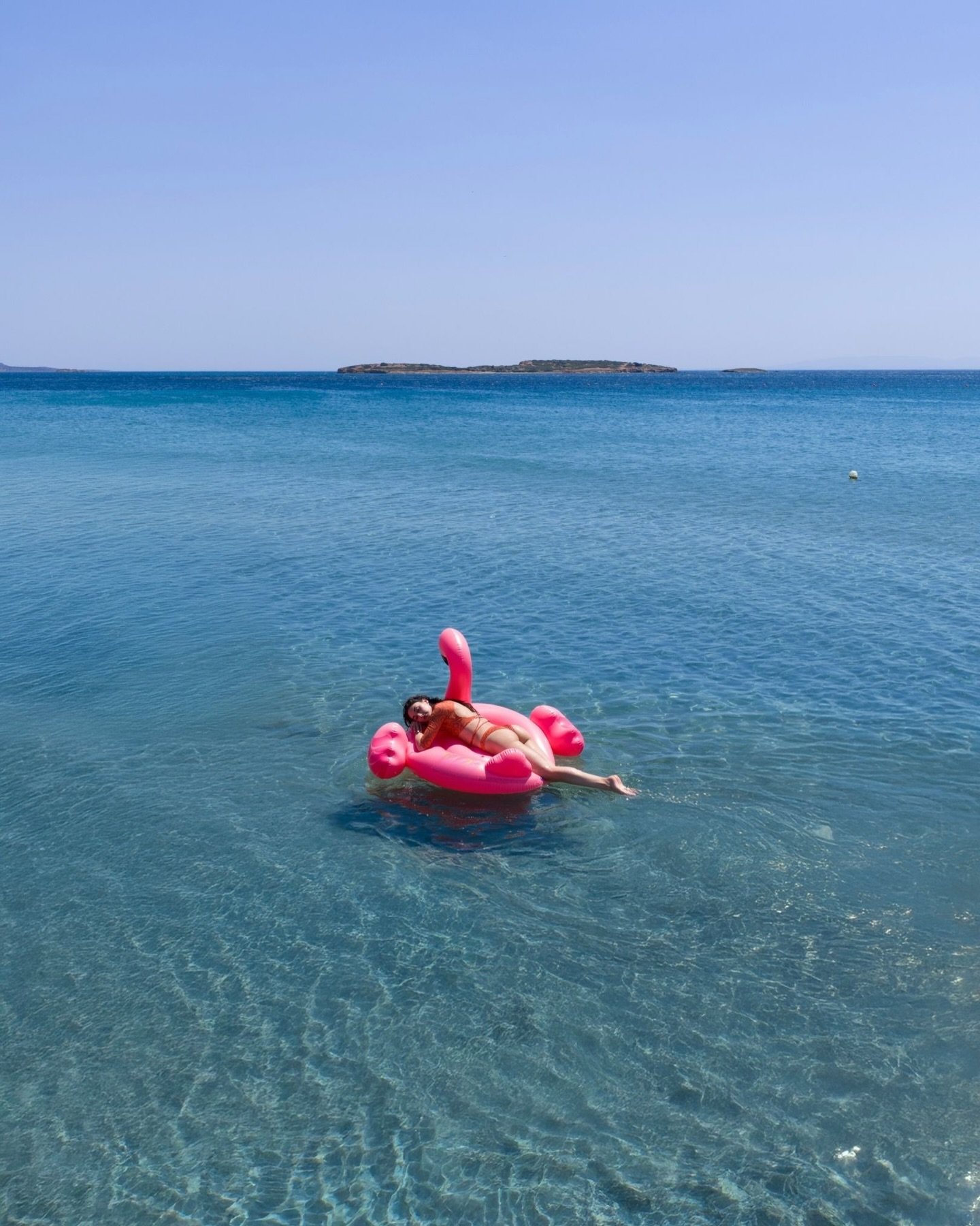 We BLOOM again 🌸
25.04 &mdash; Voula Beach
Sea you at the beach