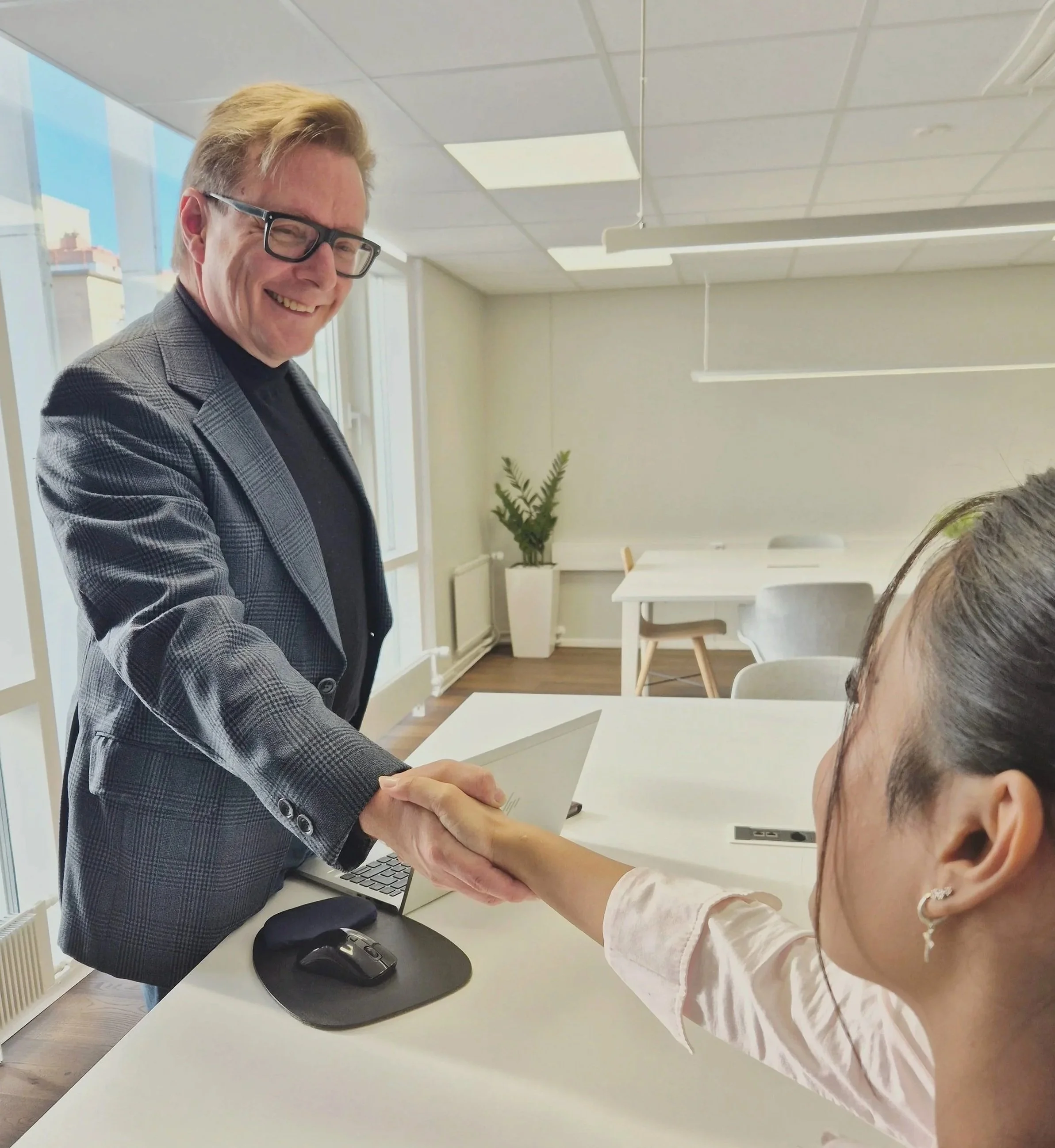 Lakitoimisto LakiLähde – lakiapua sinulle Turussa ja Helsingissä