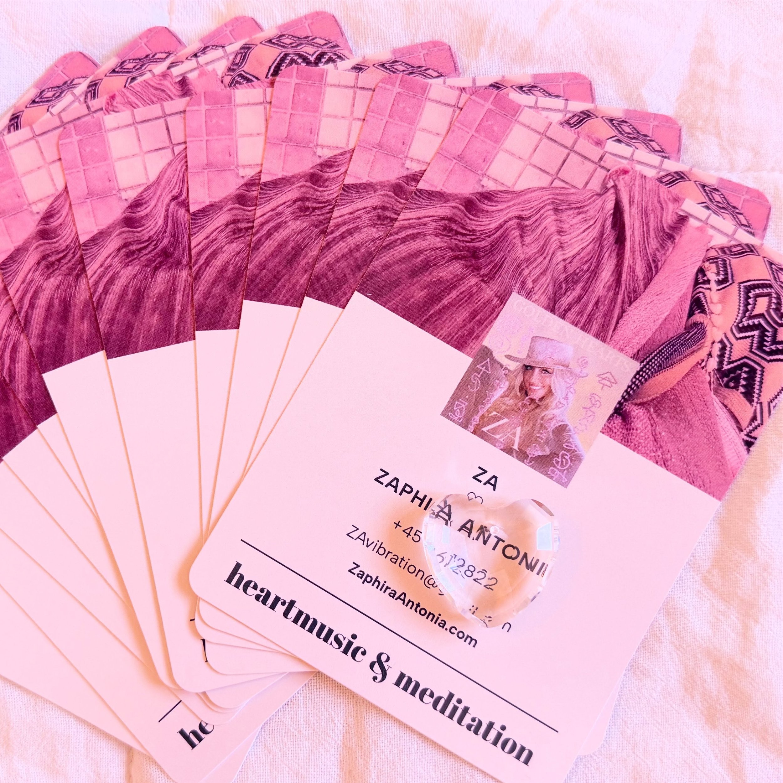 Yay, my New Cards just arrived - perfect timing for a Private Live Concert I&rsquo;m giving tomorrow 🌸❣️