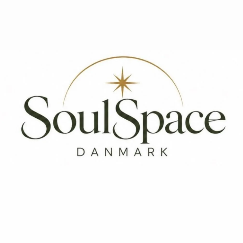 Nu kan du finde mine kommende Events p&aring; @soulspacedanmark 🩵🦋