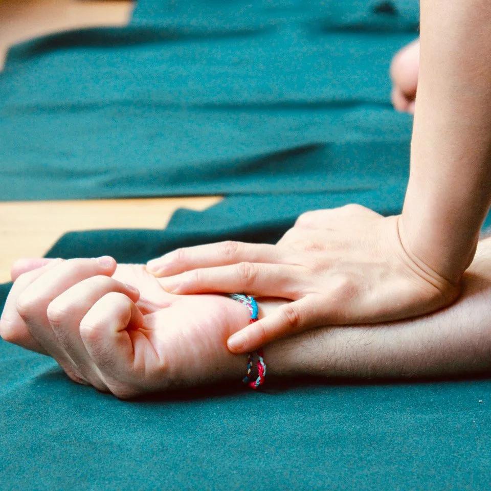 Partner Yoga, Thai Massage