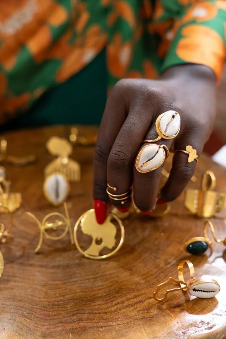 Double Cowry Ring