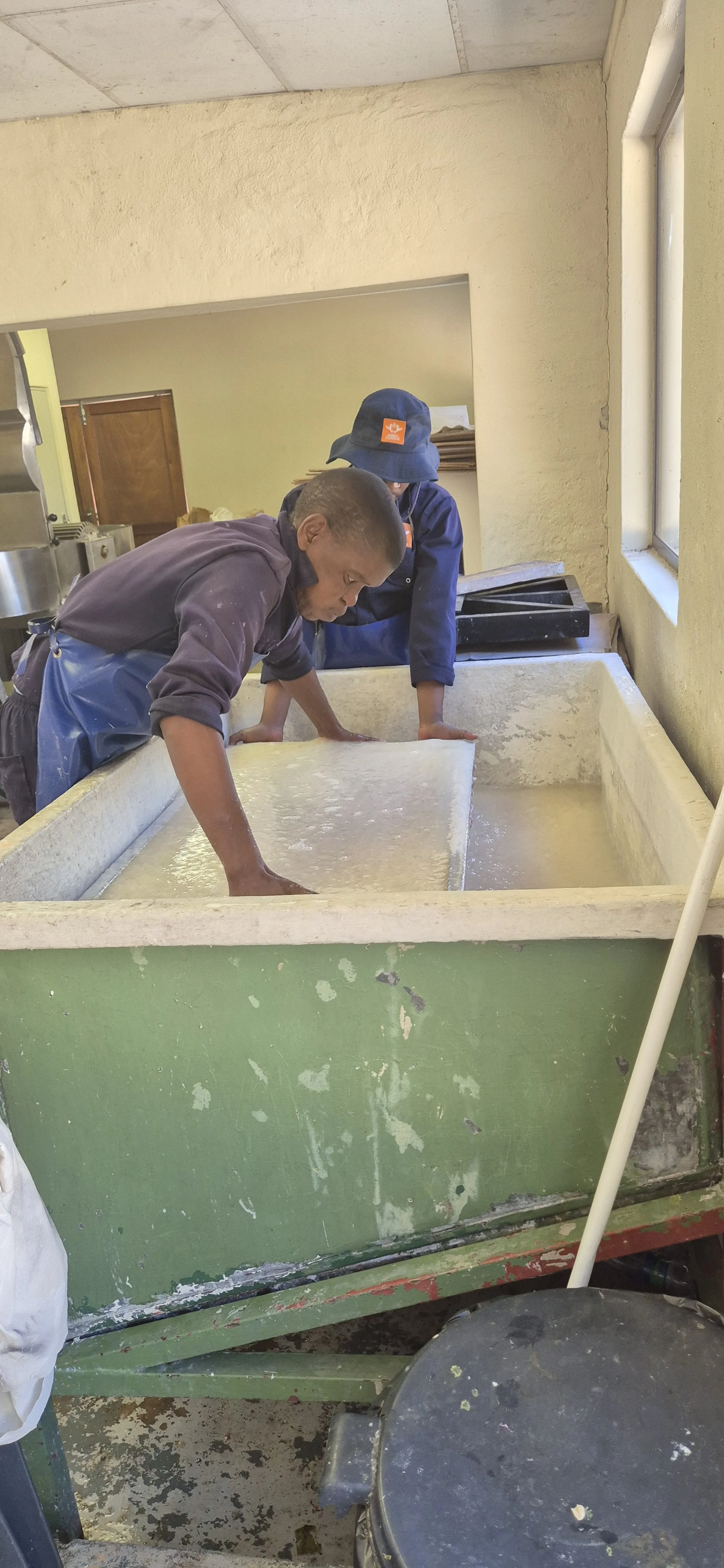 6 3 Dumi in papermaking.jpg