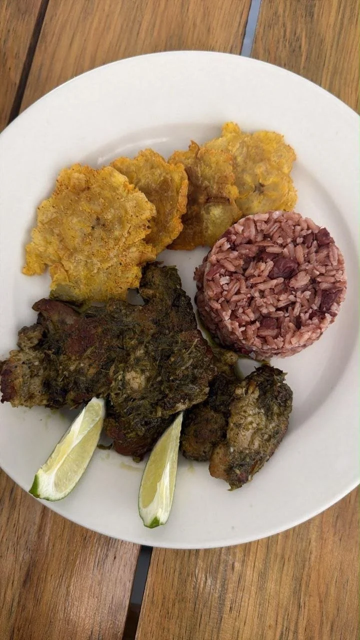 14_grilled-meat-tostones-rice-and-beans-camp-bay-roatan.jpg
