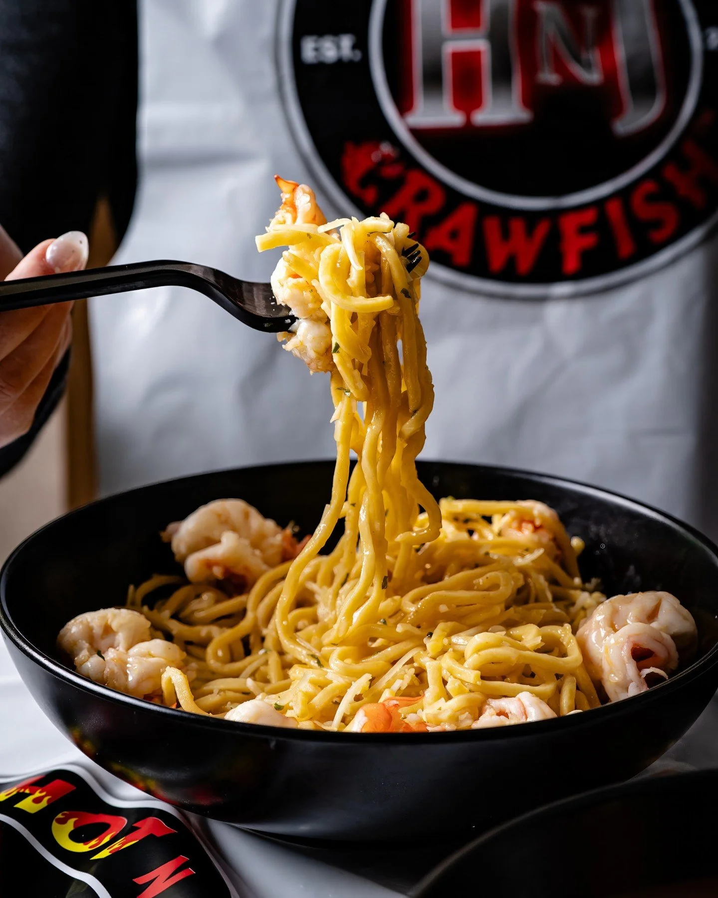 We're always ready to show you our noods. 😉🍜 Get our cajun garlic noods with crawfish, shrimp, or crab! 🔥

#hotnjuicy #noodles