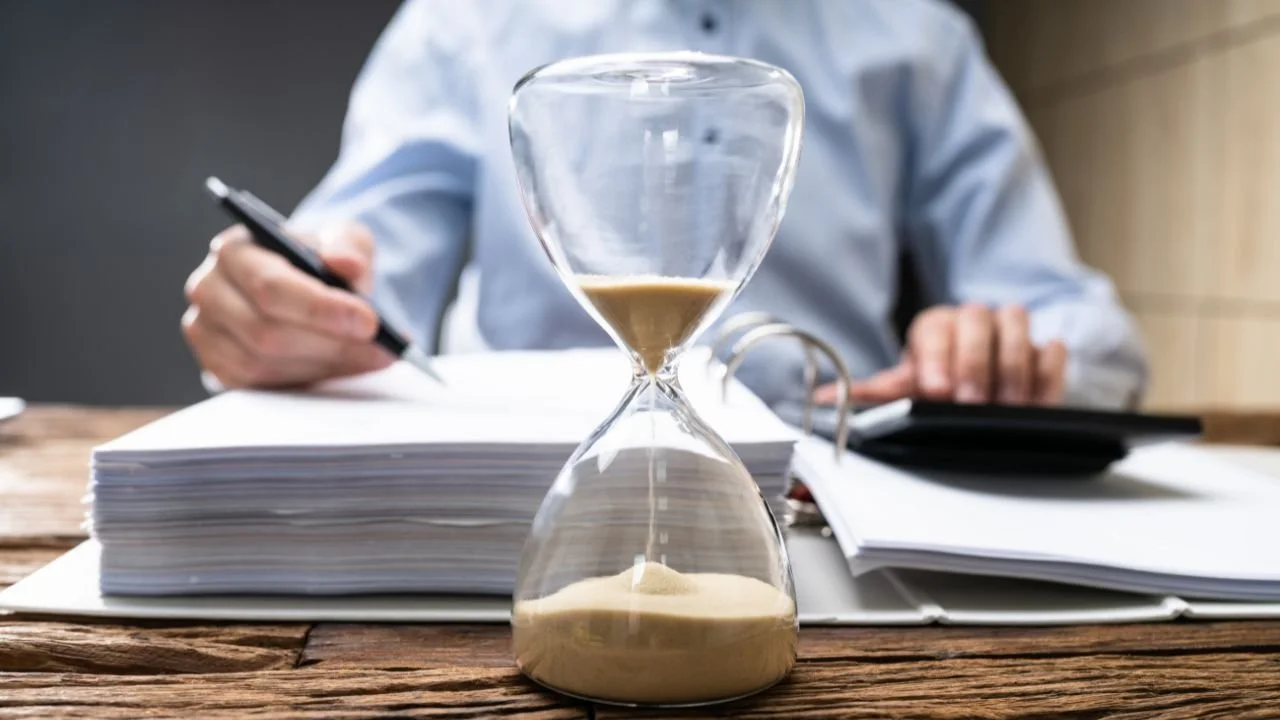 Hourglass symbolizing statute of limitations on medical debt collections