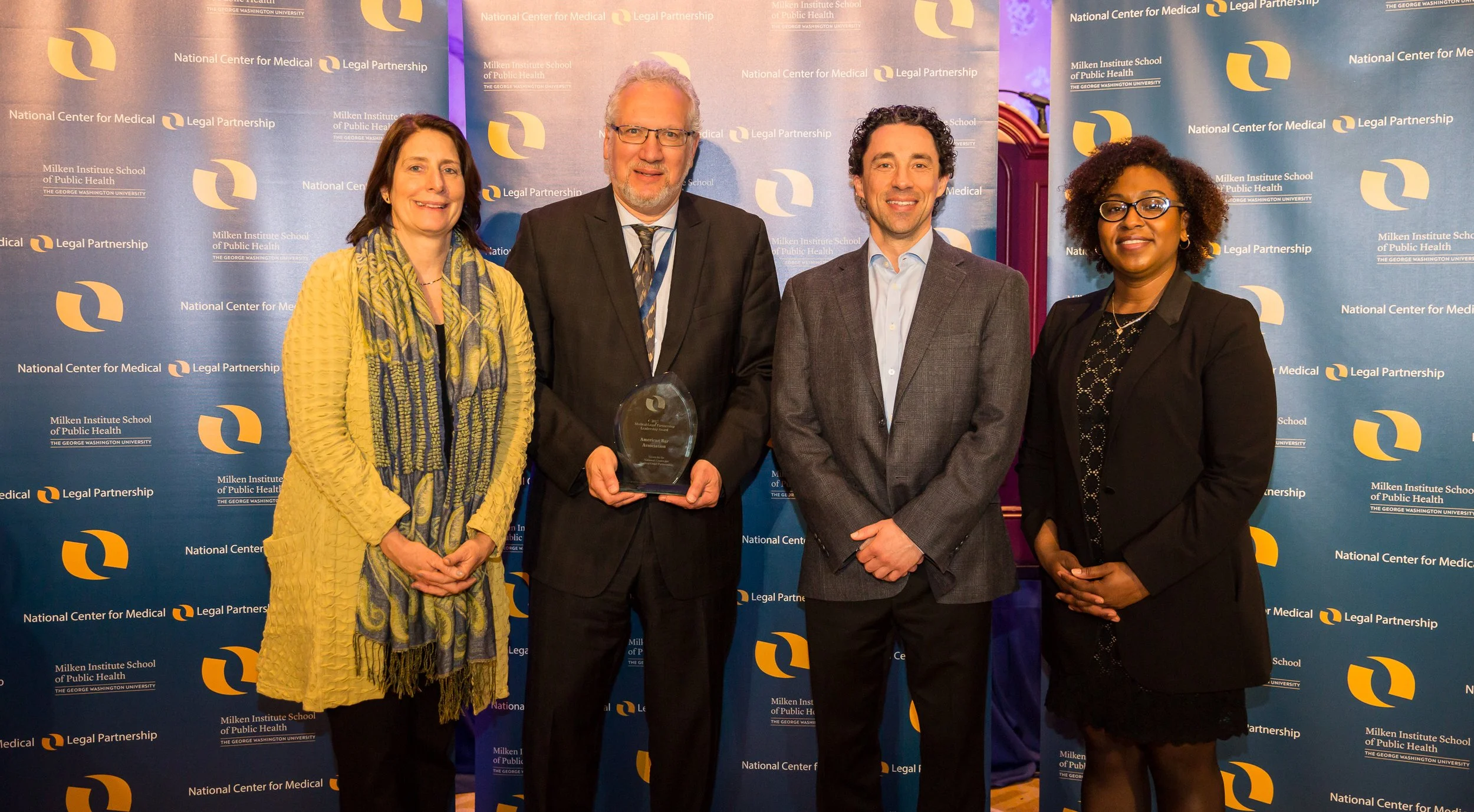 Steve Scudder, Counsel for the Standing Committee on Pro Bono and Public Service at the ABA accepting a 2017 MLP Award.