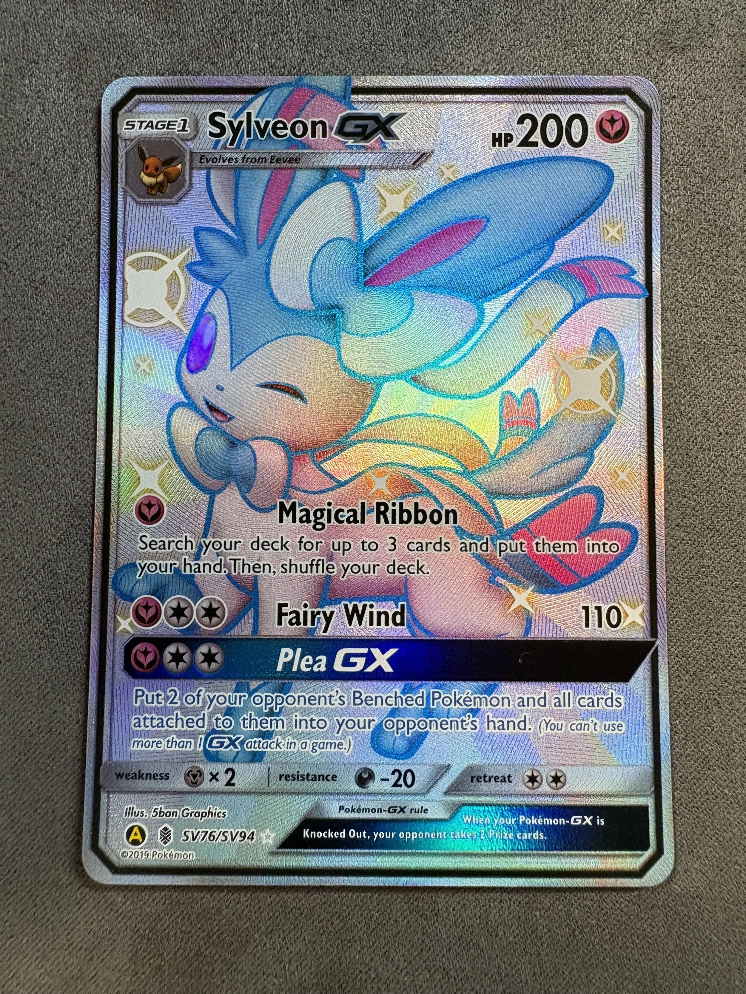 SYLVEON GX (SHINY HOLO RARE)