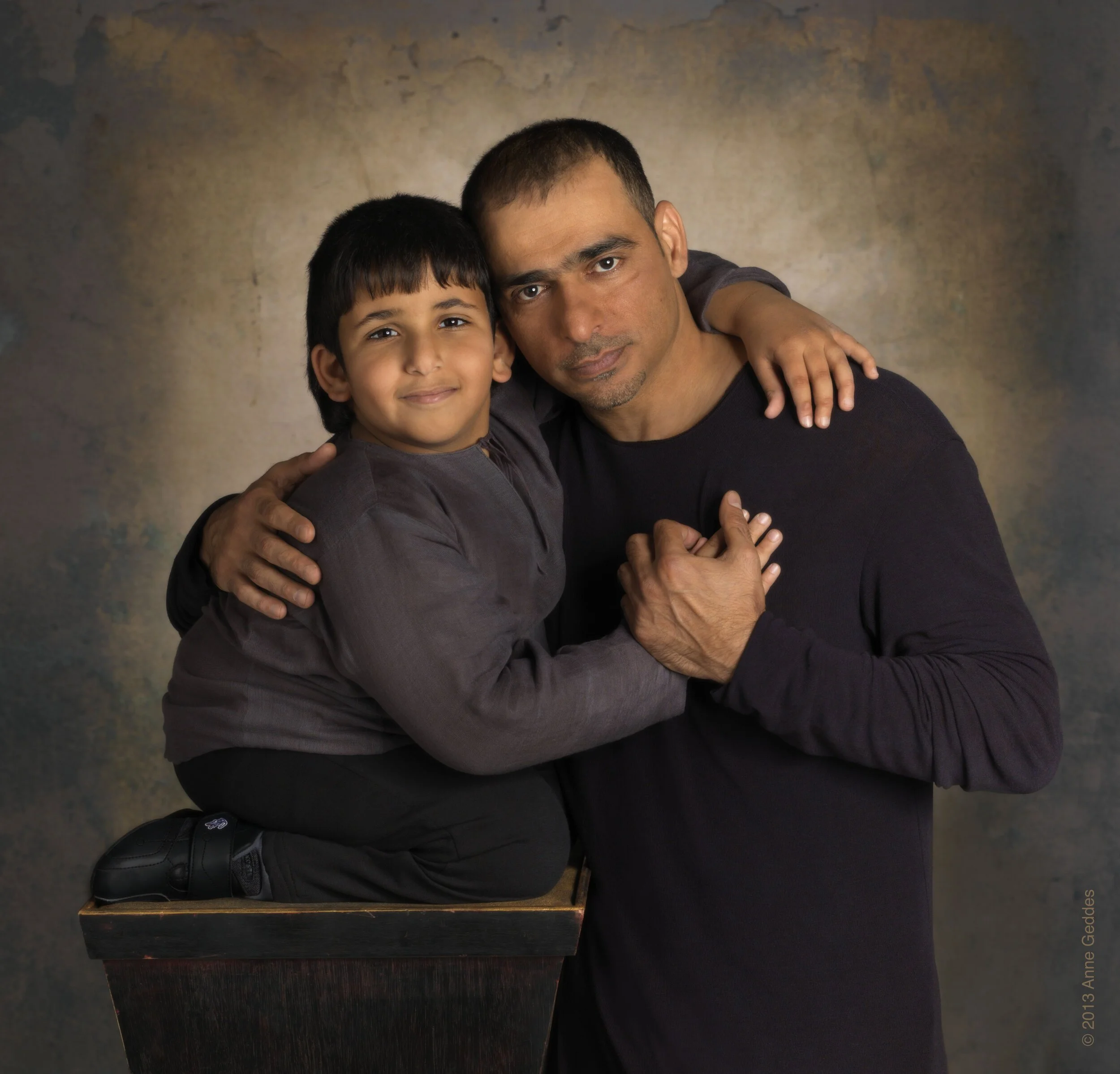 Ali+Al+Mass+(Paralympion)+with+Khamis+Almisnad+(9+years+old)(1).jpg