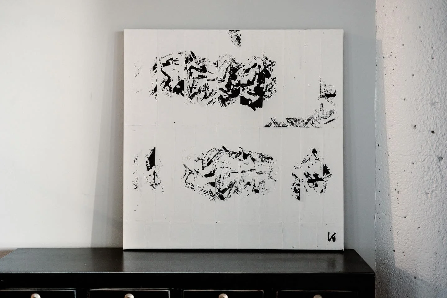 Each L + V Design piece is finished with Noura&rsquo;s signature, rendered through a custom stamp and block printing ink. #lplusvdesign #apnagharnoorfund