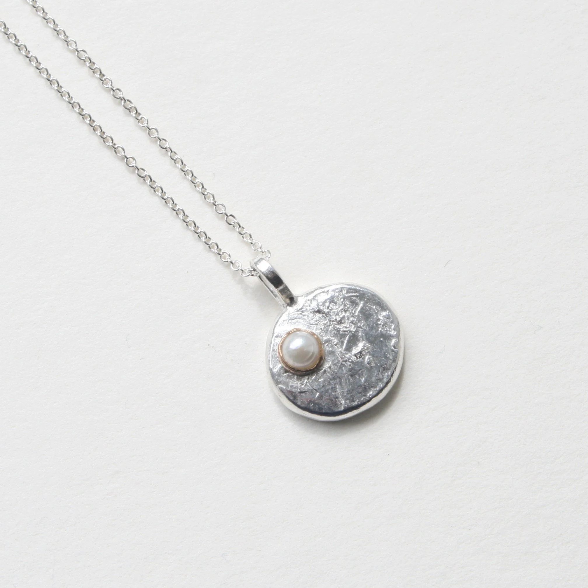 Pearl Moon necklace Vicky Jones.JPG