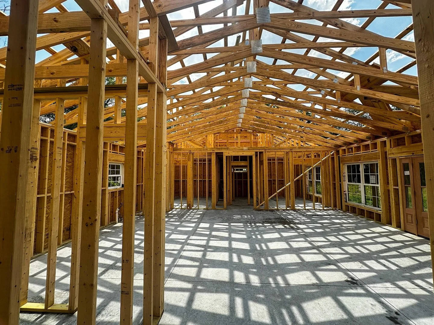 Why settle for less? Build your dream home with Sanabria Constructive—where quality, precision, and your imagination come together. 💪🔨
.
.
.
#contractor #construction #construcción #nashville #tennessee