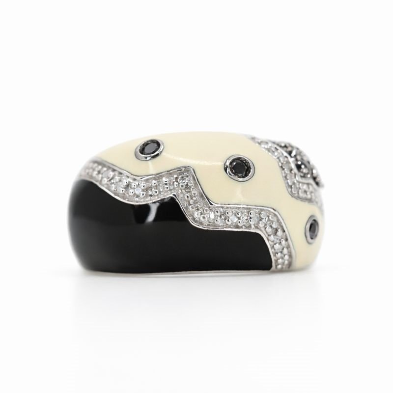 Sterling Silver Black & White Enamel Diamond Accent Vintage Ring