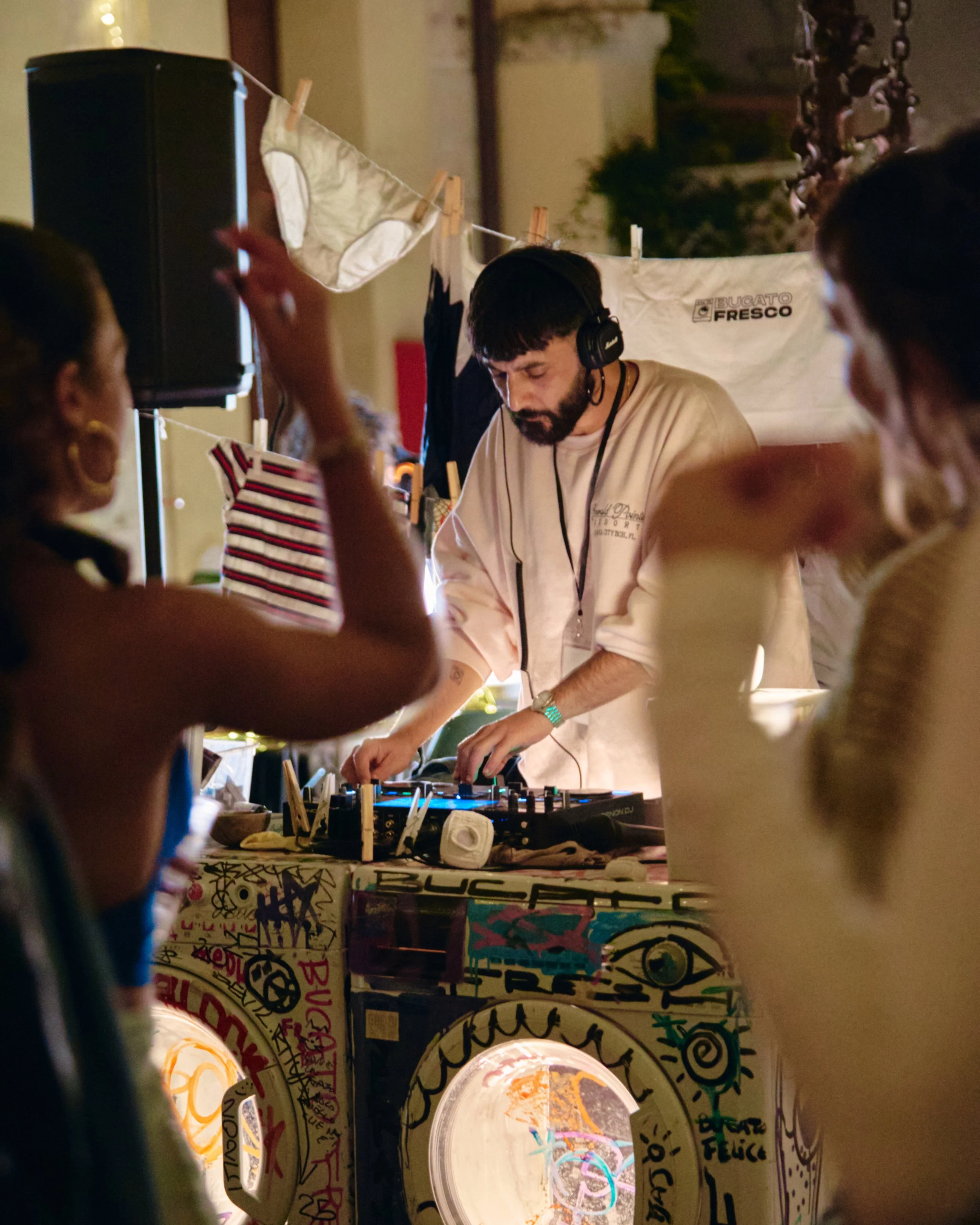 Paper Planes (2) 57.jpg