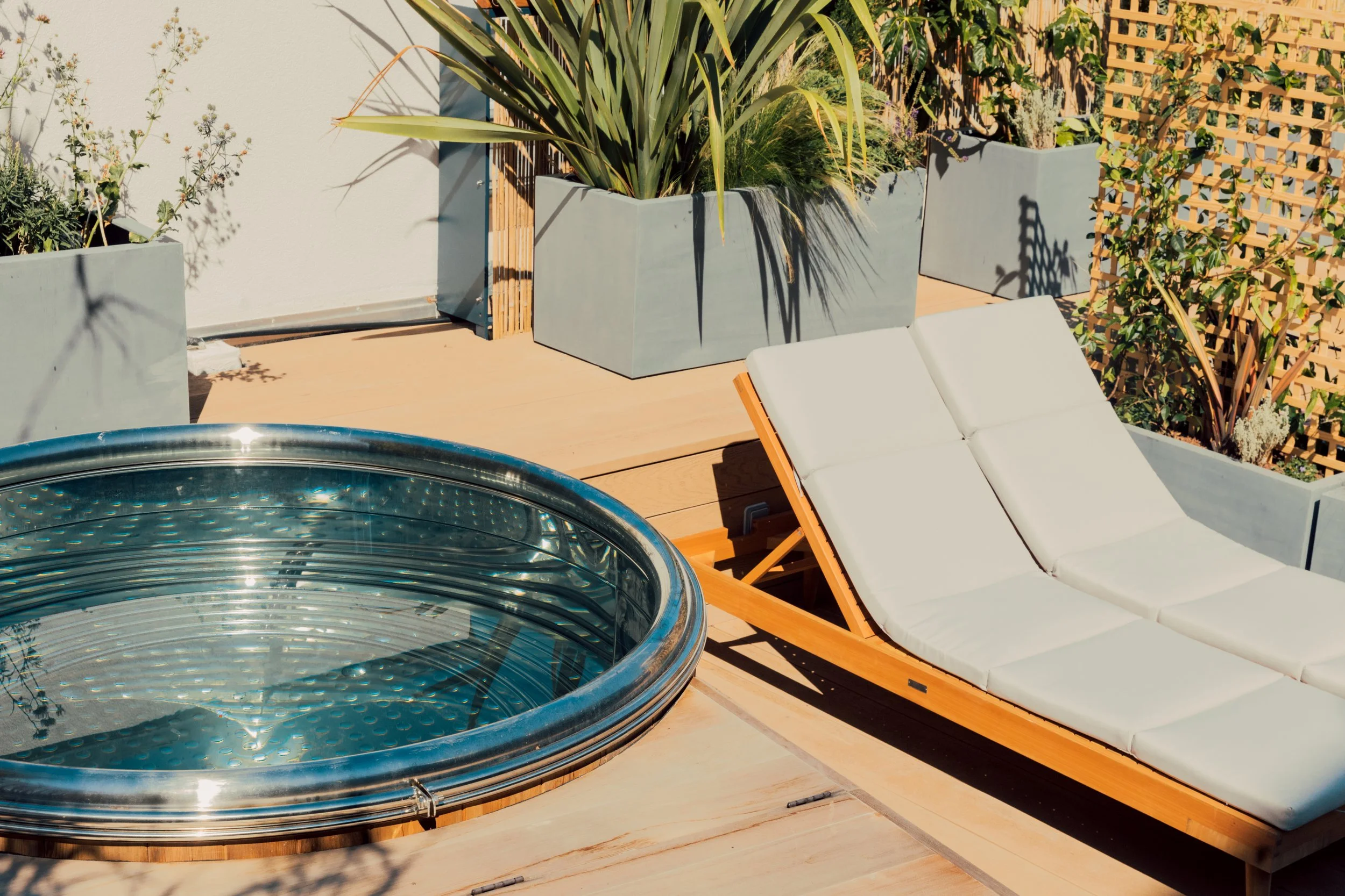 Hotel Wallace - Nordic bath.jpg