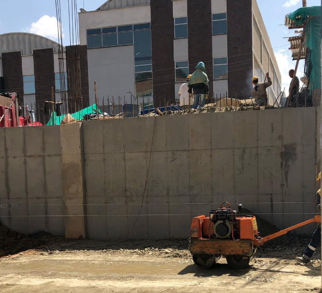 Maquinaria pesada de punta, alta calidad y productividad