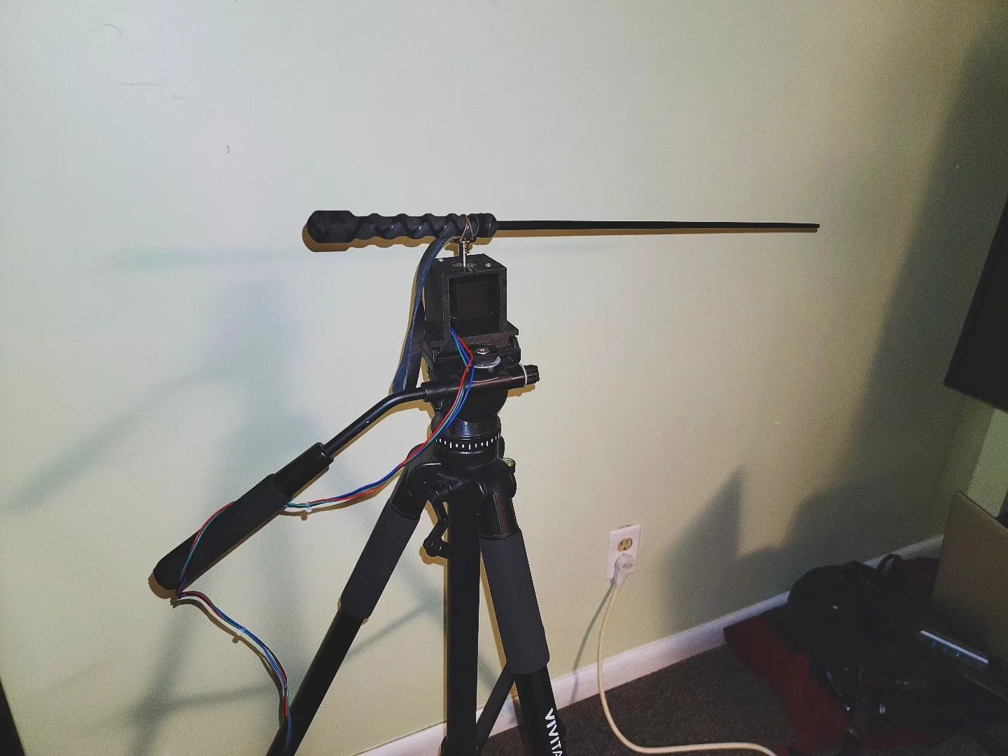 Prototype in progress: Auto-crop. For the lazy kinkster. Should i design for fast strokes, more power, or more flexibility? (Asking for a friend 😏)

#3dsm #3DPrint #BDSMCommunity #ImpactPlay