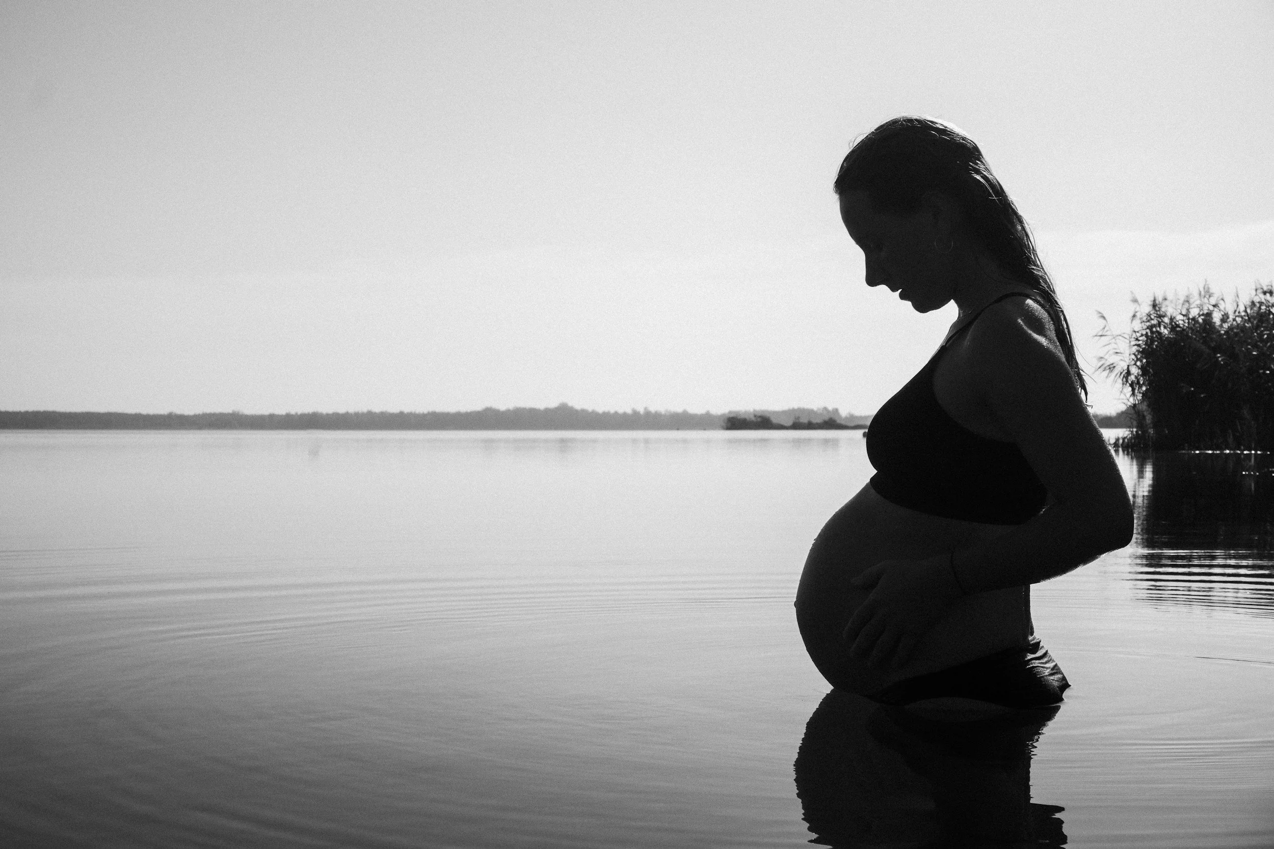10 Ideas For Caring For Self in The First Trimester 