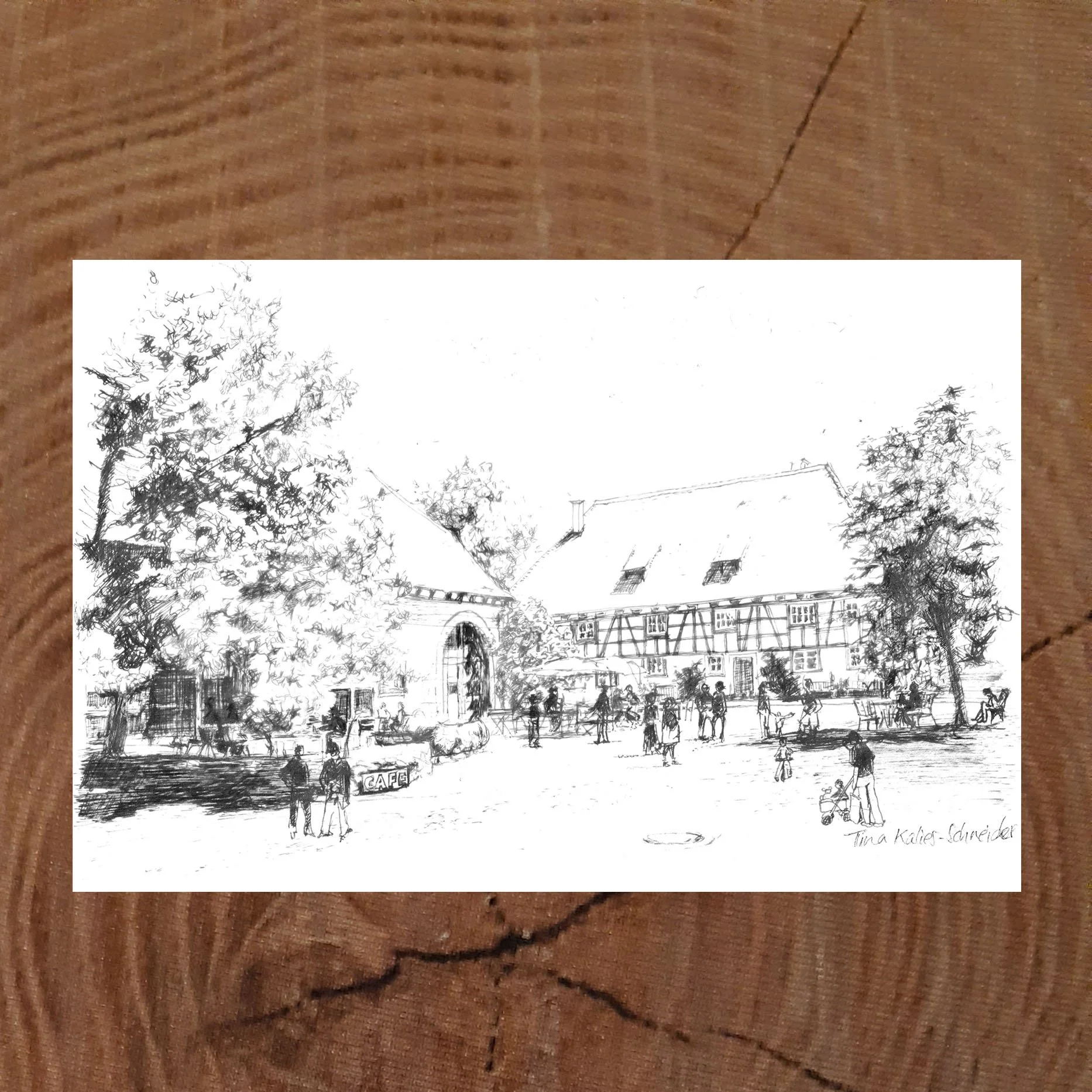 Handgezeichnete Postkarte des Kulturorts Guthausen mit dem Schwandorfer Hof in Salem, mit Fachwerkgebäude, Bäumen und Menschen auf dem Platz.