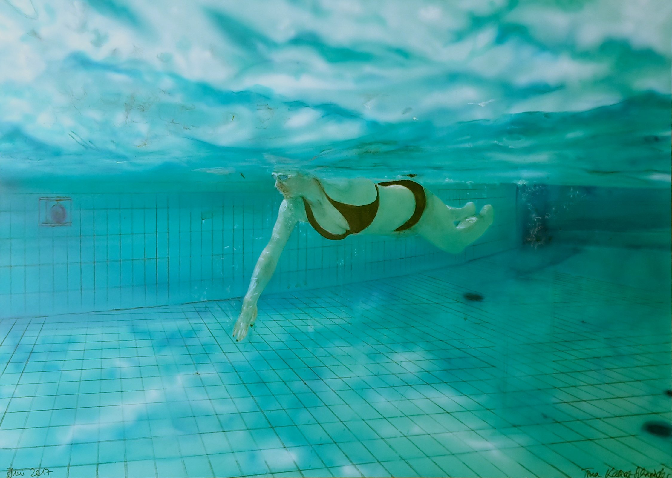 Unterwasser-Szene mit schwimmender Person in türkisem Wasser, gemalt mit Airbrush-Technik.